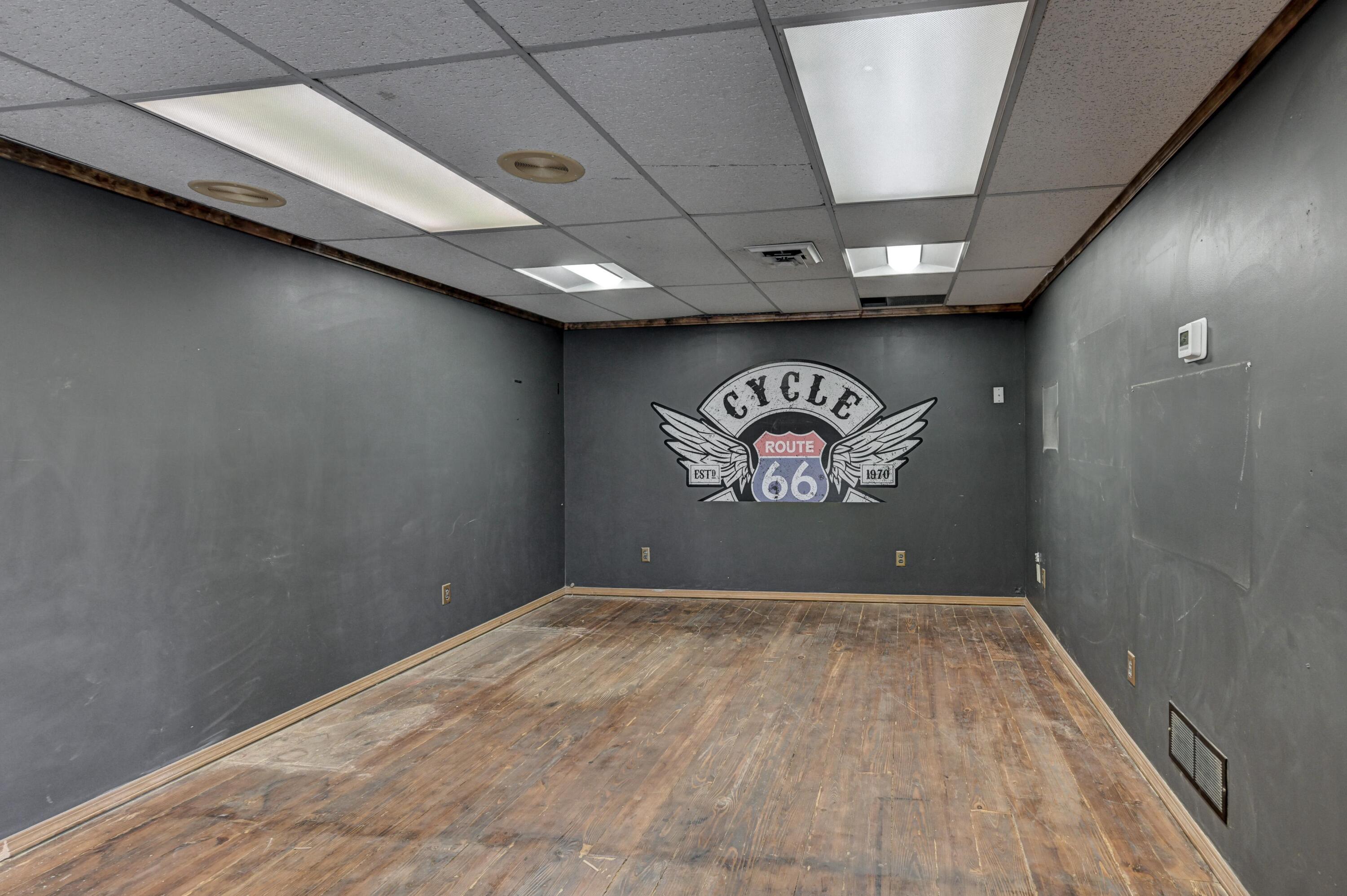 Photo 32 - Commercial Sale for sale – 402 E 7th Street  Joplin, MO