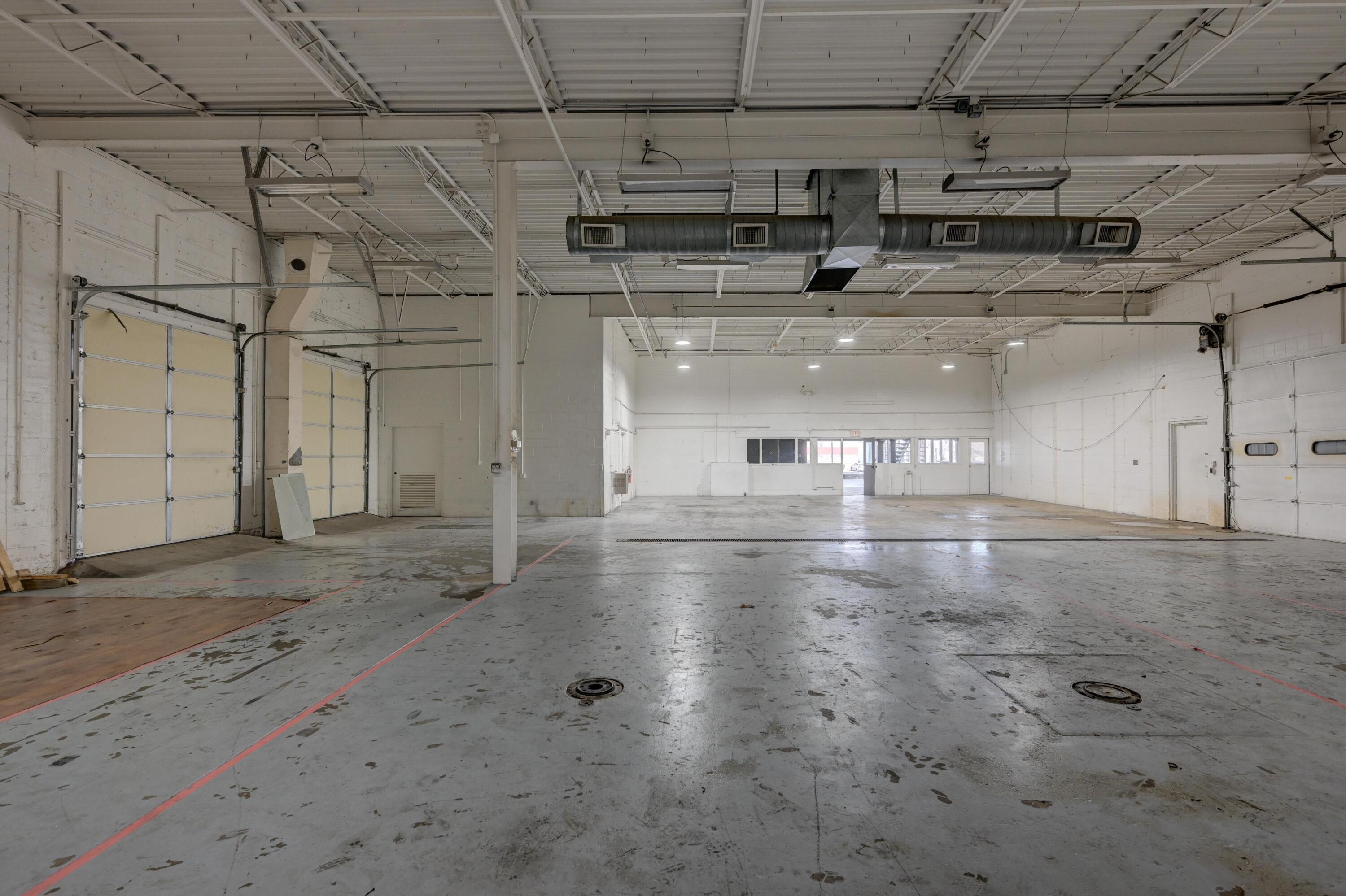 Photo 9 - Commercial Sale for sale – 402 E 7th Street  Joplin, MO