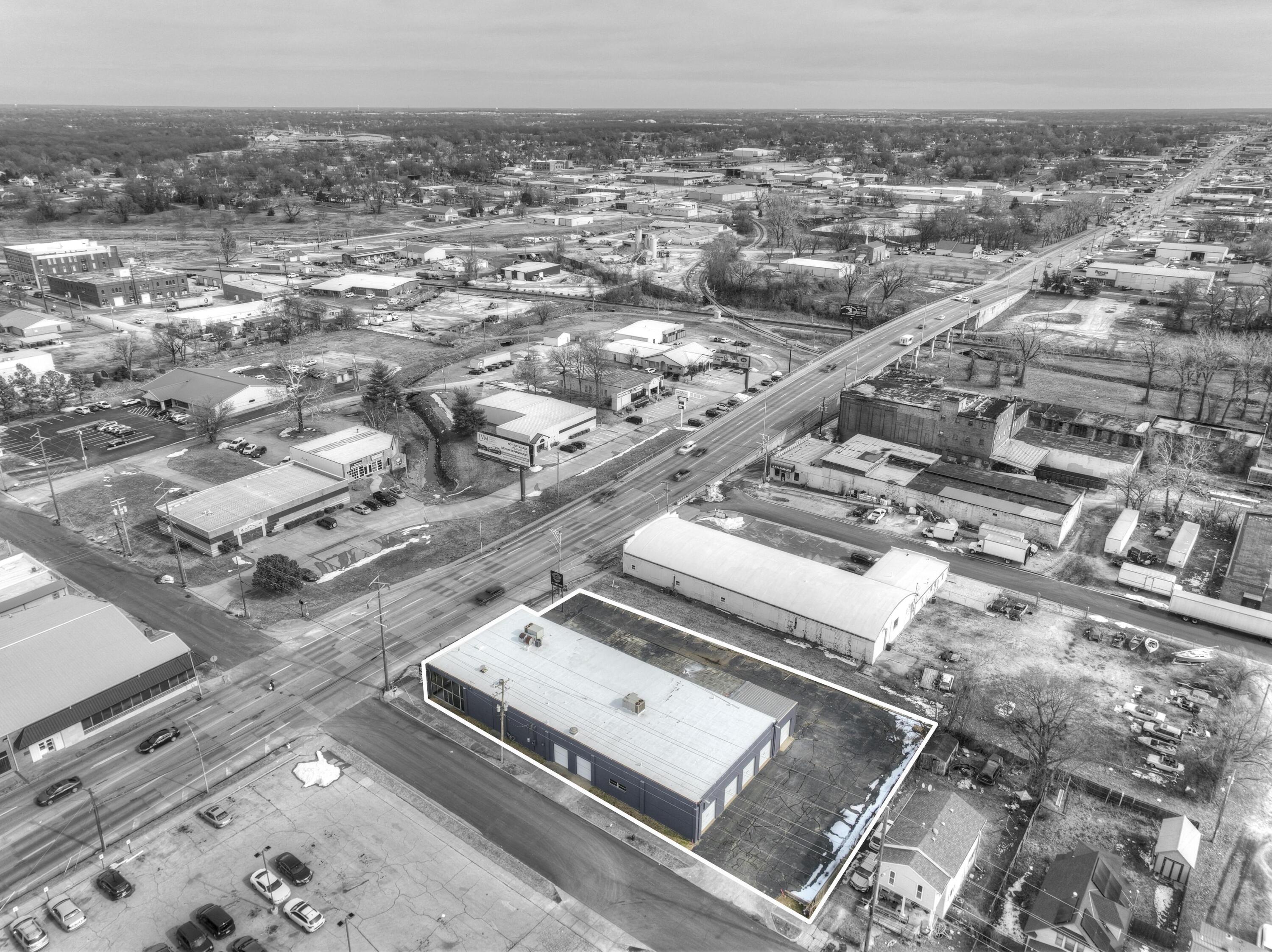 Photo 44 - Commercial Sale for sale – 402 E 7th Street  Joplin, MO