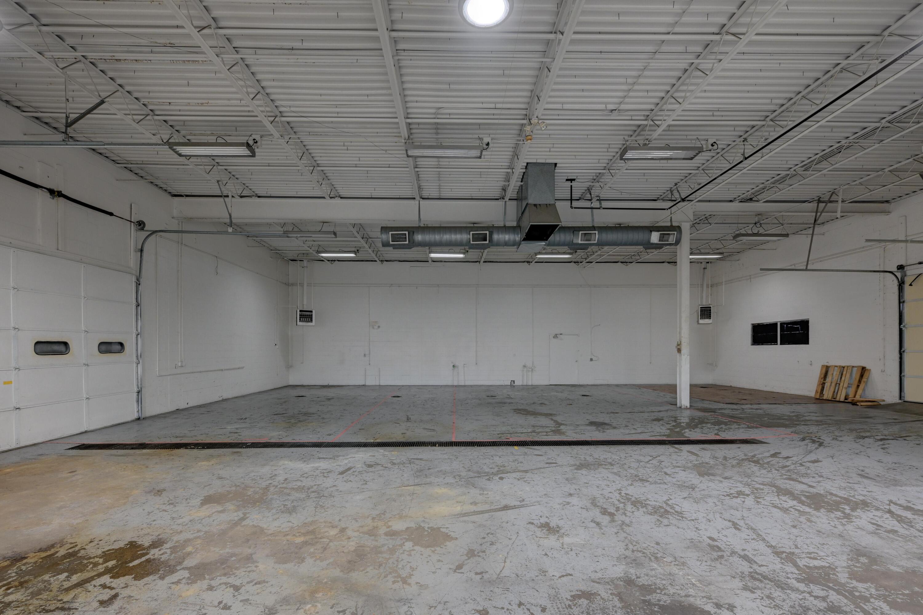 Photo 15 - Commercial Sale for sale – 402 E 7th Street  Joplin, MO