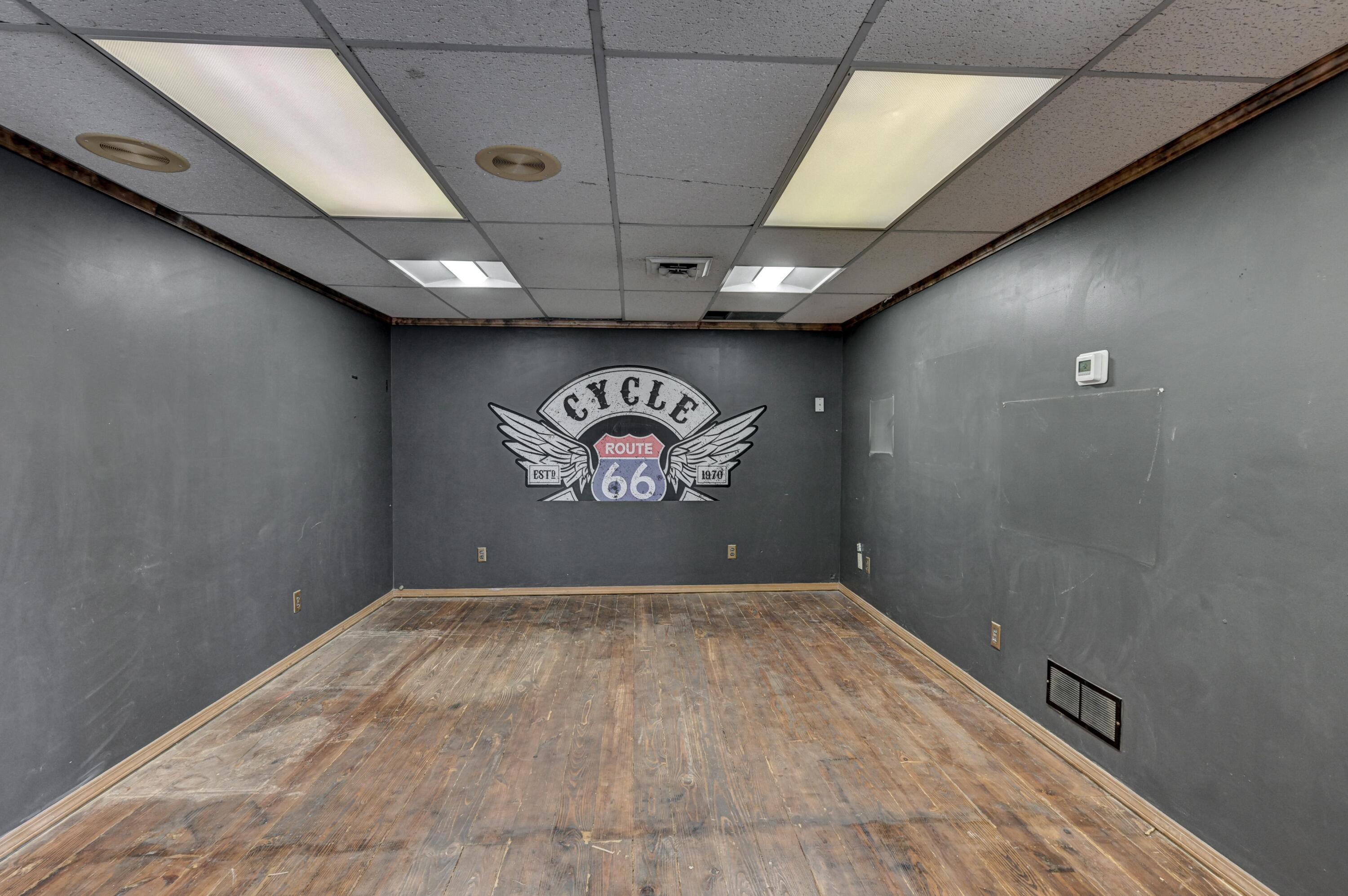 Photo 33 - Commercial Sale for sale – 402 E 7th Street  Joplin, MO