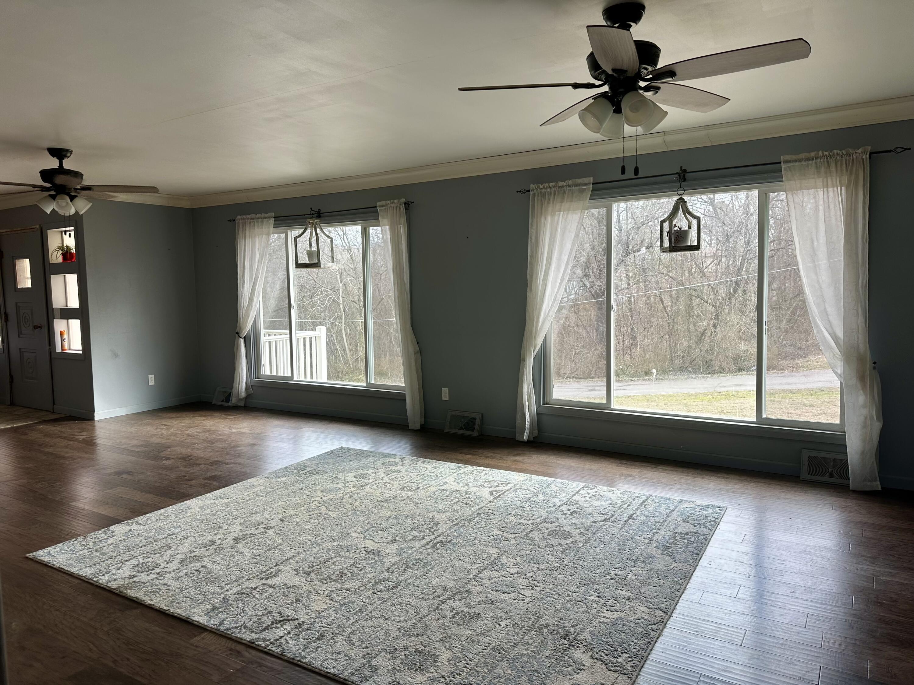 Photo 10 - Residential for sale – 904  Race Street  Thayer, MO