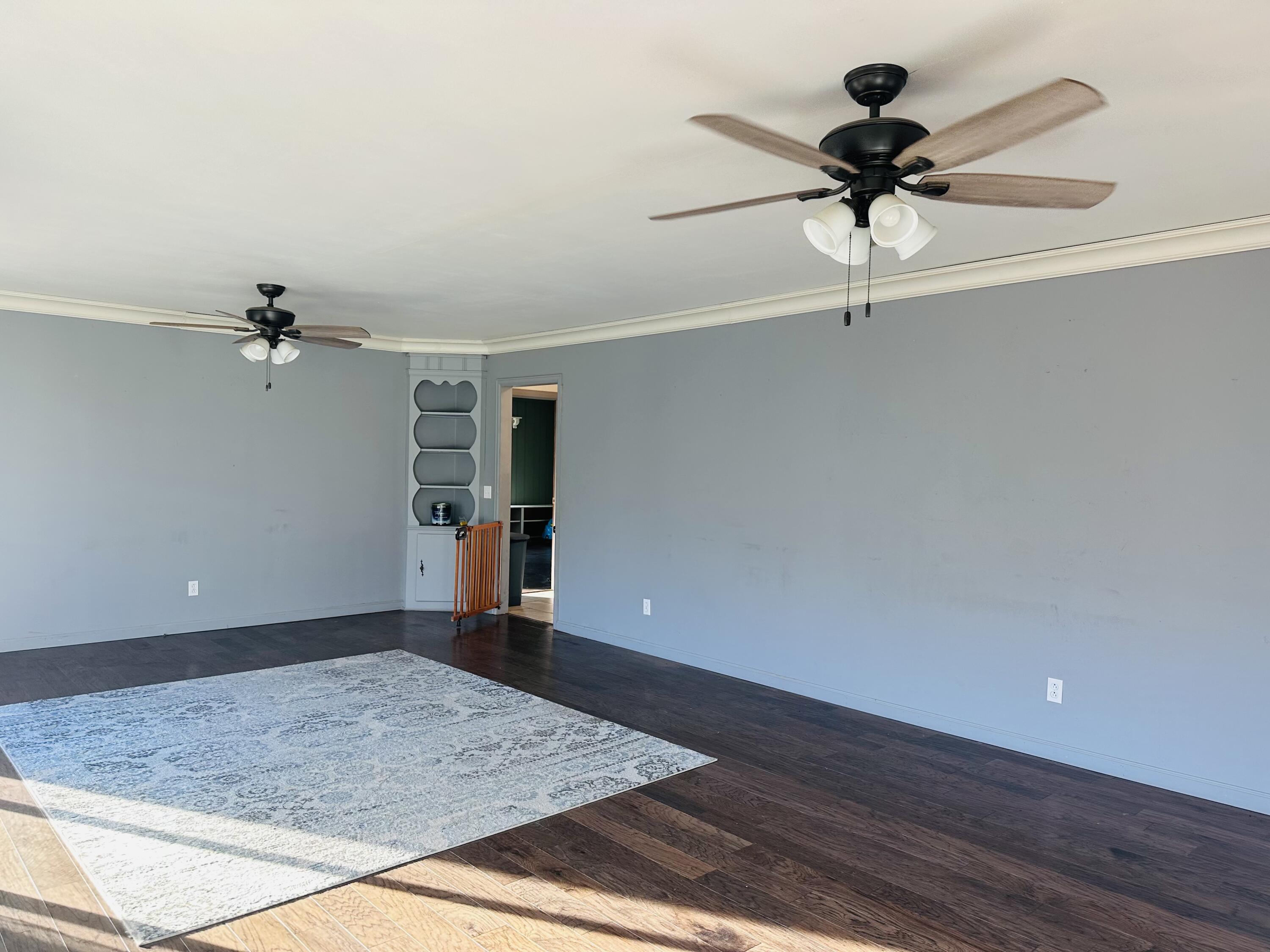 Photo 13 - Residential for sale – 904  Race Street  Thayer, MO