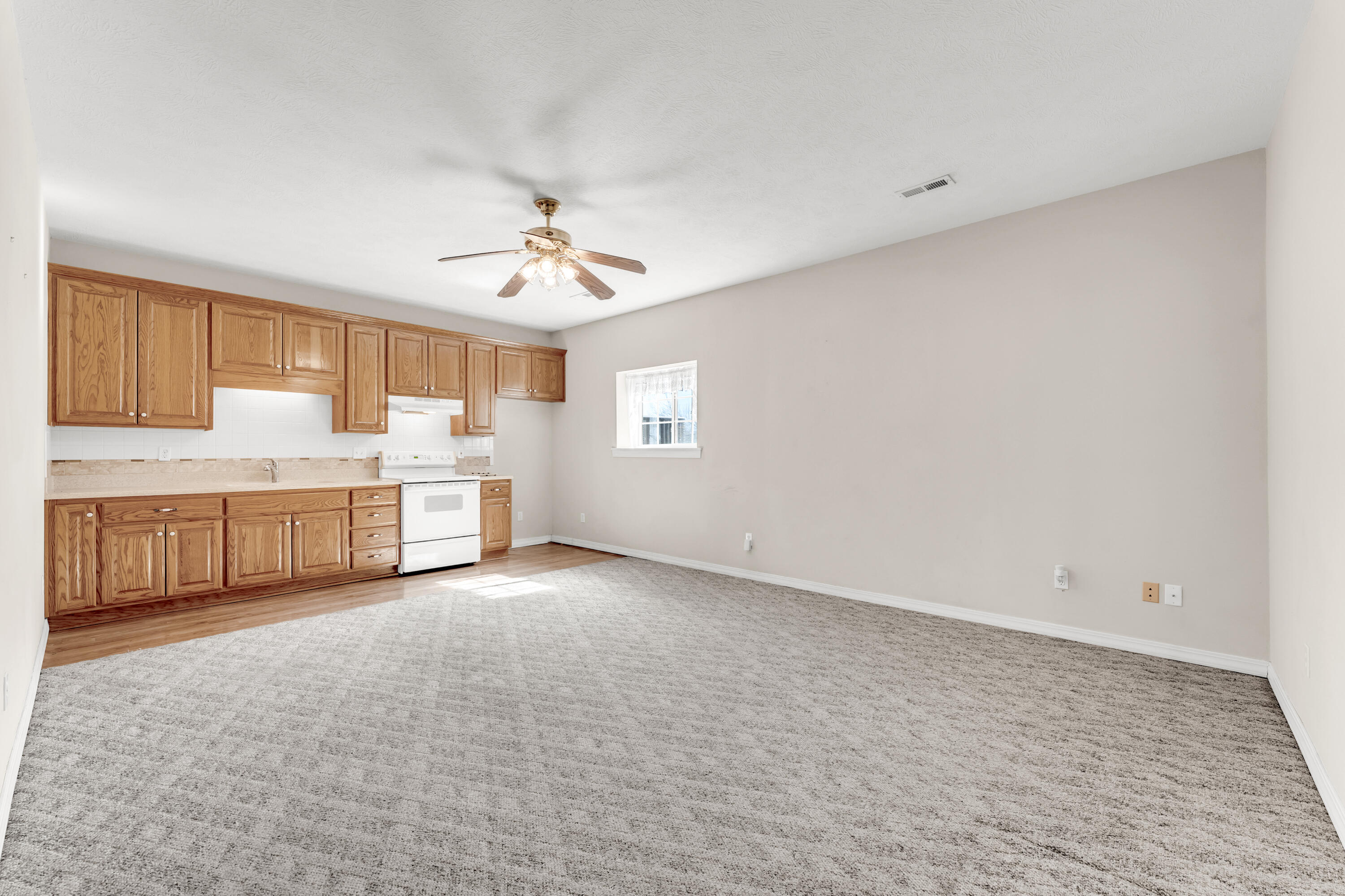 Photo 34 - Residential for sale – 1518 W Stagecoach Court  Nixa, MO