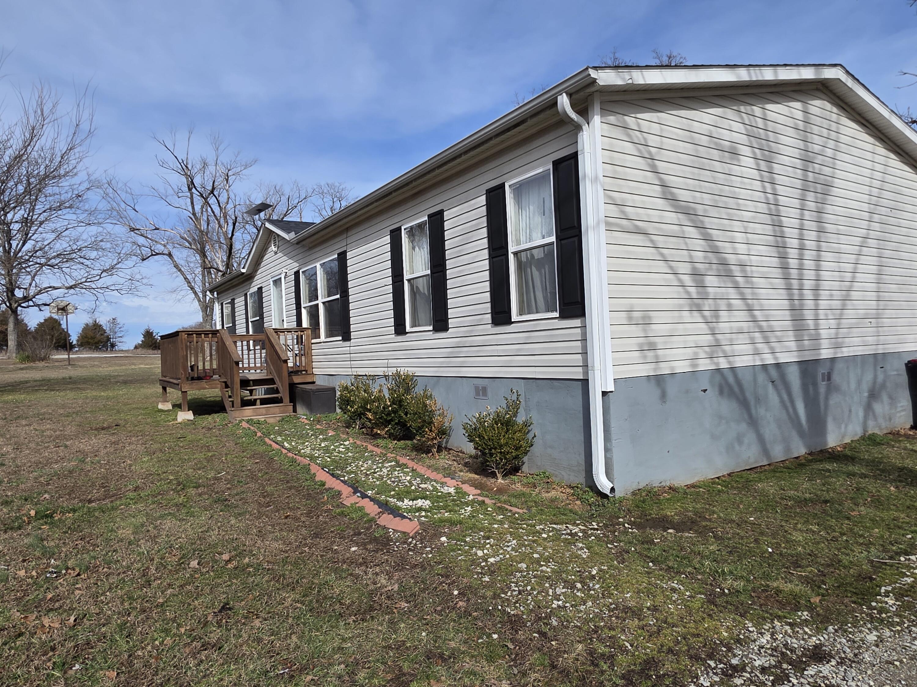 Photo 2 - Residential for sale – 10550  Mill Road  Bucyrus, MO
