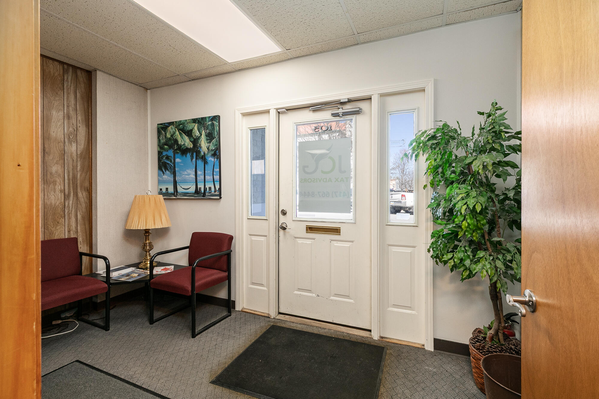 Photo 5 - Commercial Sale for sale – 105 W Cherry Street  Nevada, MO