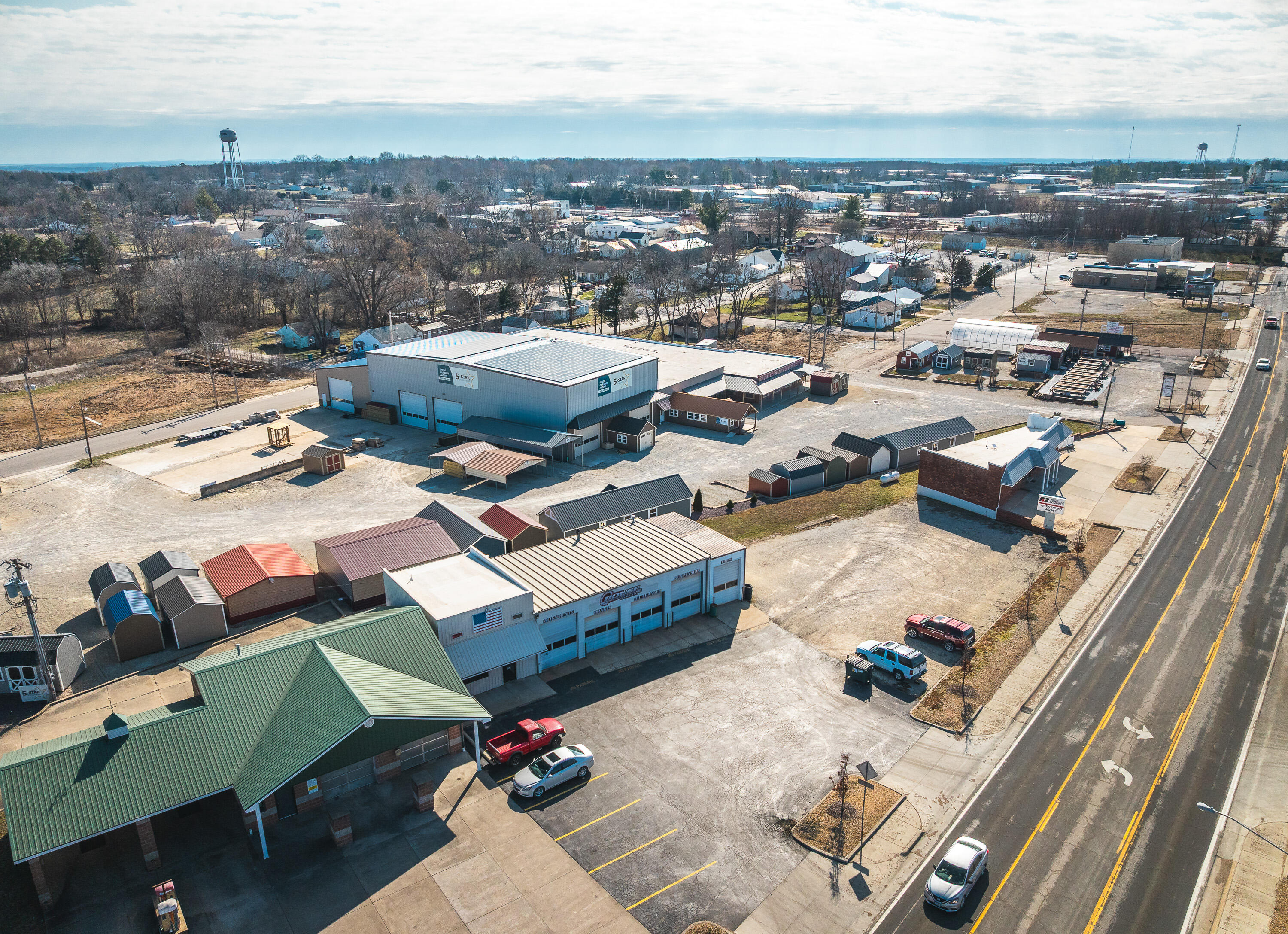 Photo 2 - Commercial Sale for sale – 309 N Franklin Street  Cuba, MO