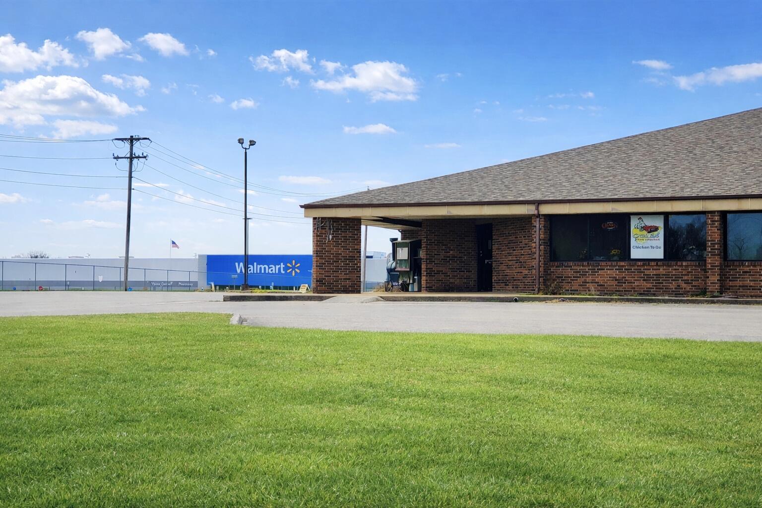 Photo 8 - Commercial Sale for sale – 1415  Sam Houston Boulevard  Houston, MO