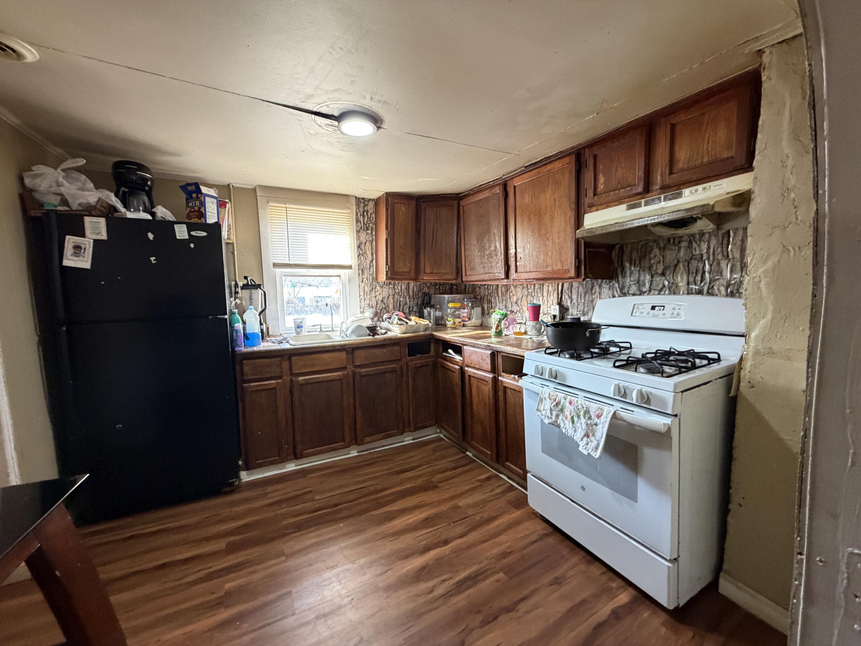 Photo 7 - Residential for sale – 627 N Forest Avenue  Springfield, MO