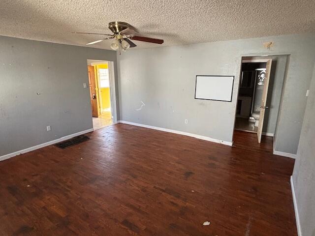 Photo 5 - Residential for sale – 208 E 4th Street  Willow Springs, MO