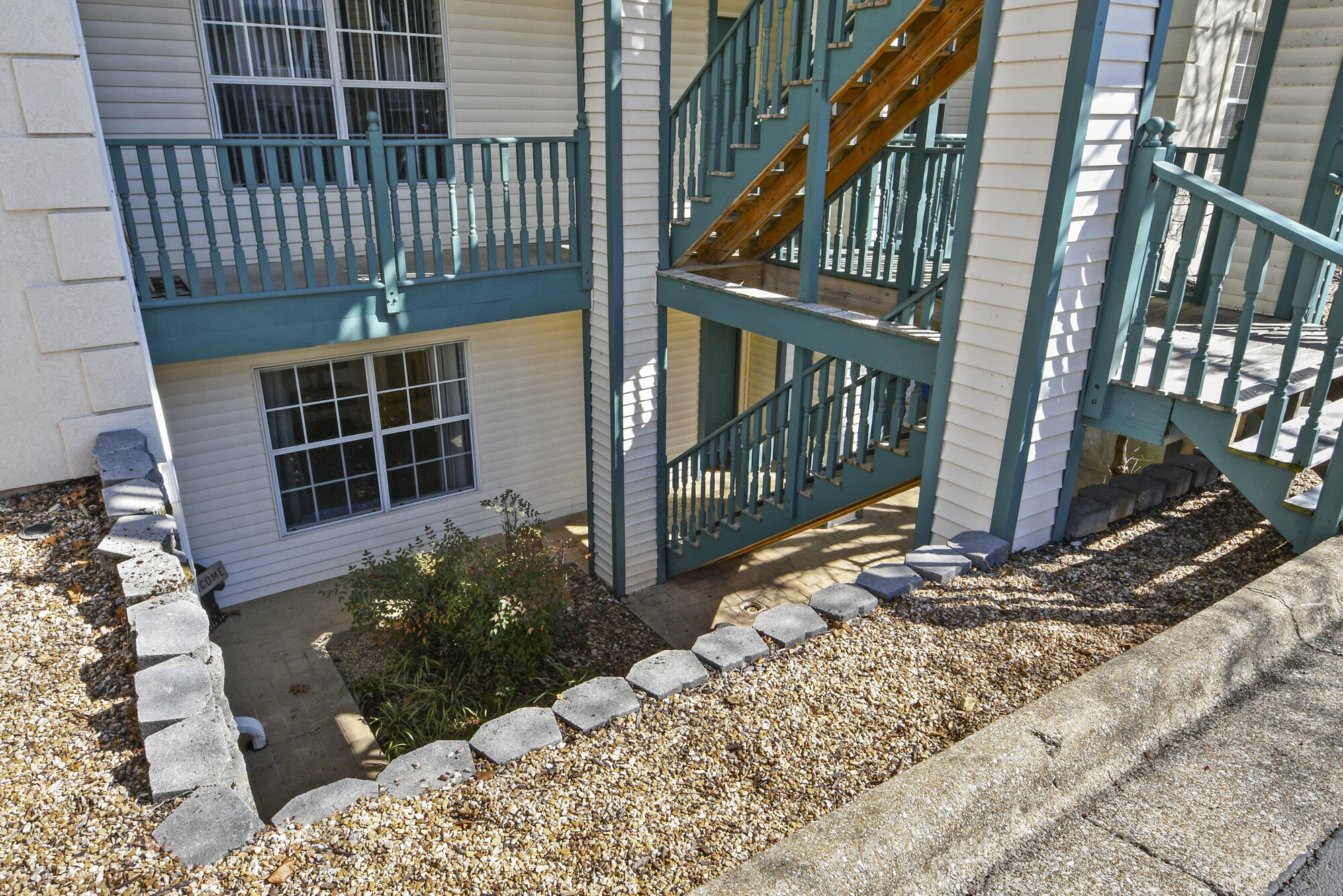Photo 2 - Residential for sale – 149  The Bluffs   Branson, MO