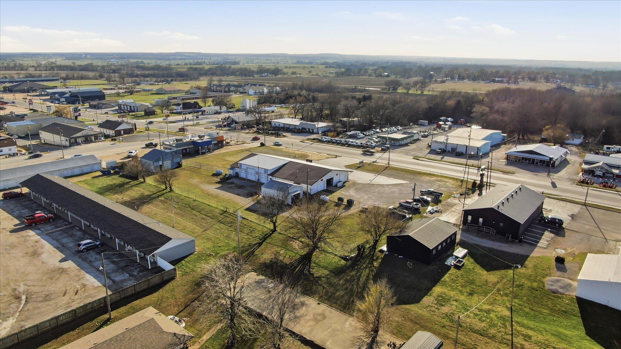 Photo 32 - Commercial Sale for sale – 846 S Ash Street  Buffalo, MO