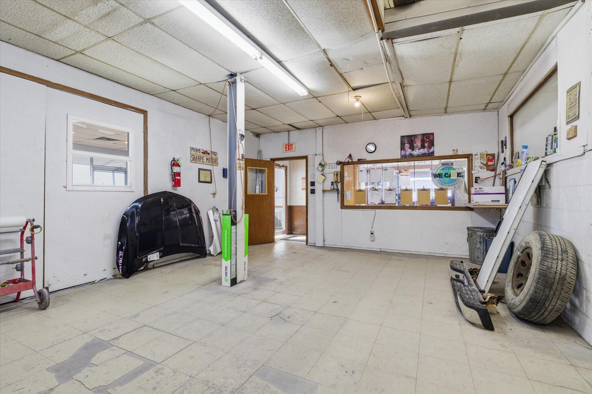 Photo 10 - Commercial Sale for sale – 846 S Ash Street  Buffalo, MO