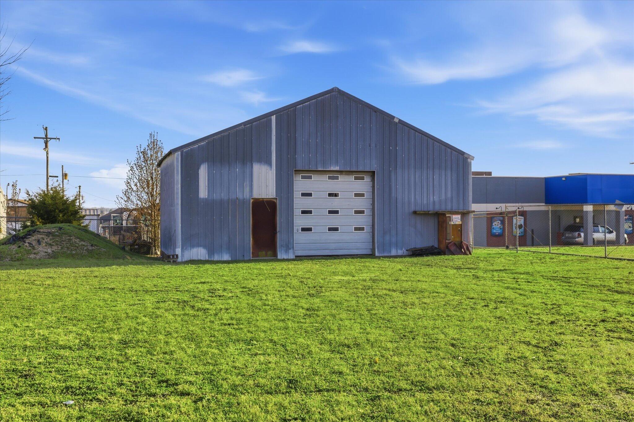 Photo 26 - Commercial Sale for sale – 846 S Ash Street  Buffalo, MO