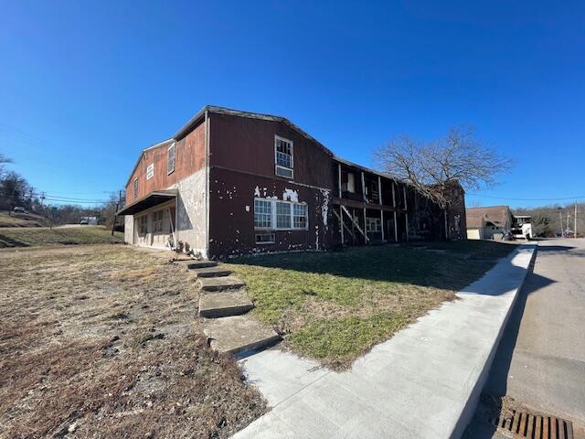 Photo 2 - Residential Income for sale – 404  School Street  Waynesville, MO