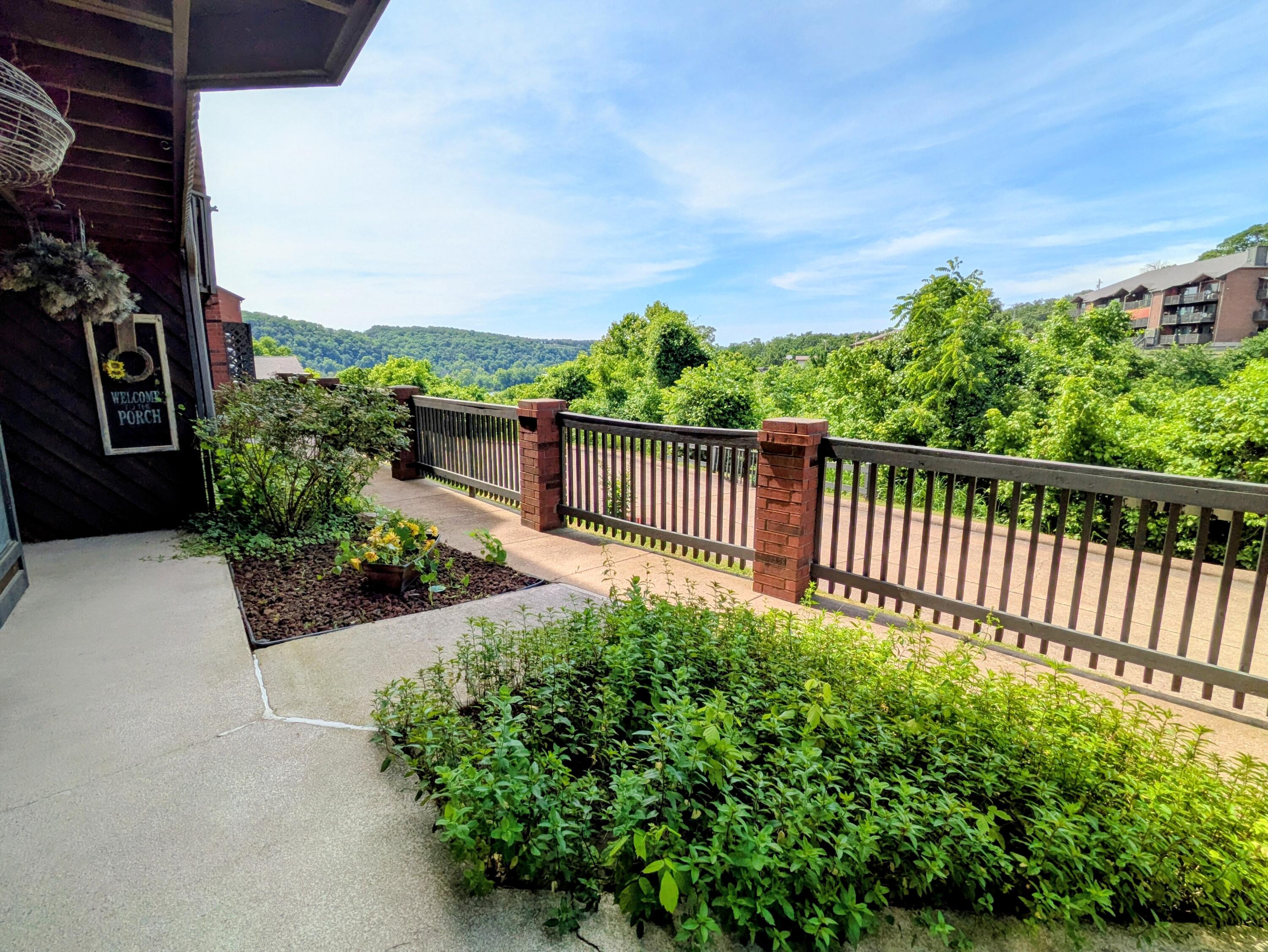 Photo 5 - Residential for sale – 150  Sunken Forest Dr.  8-206   Forsyth, MO