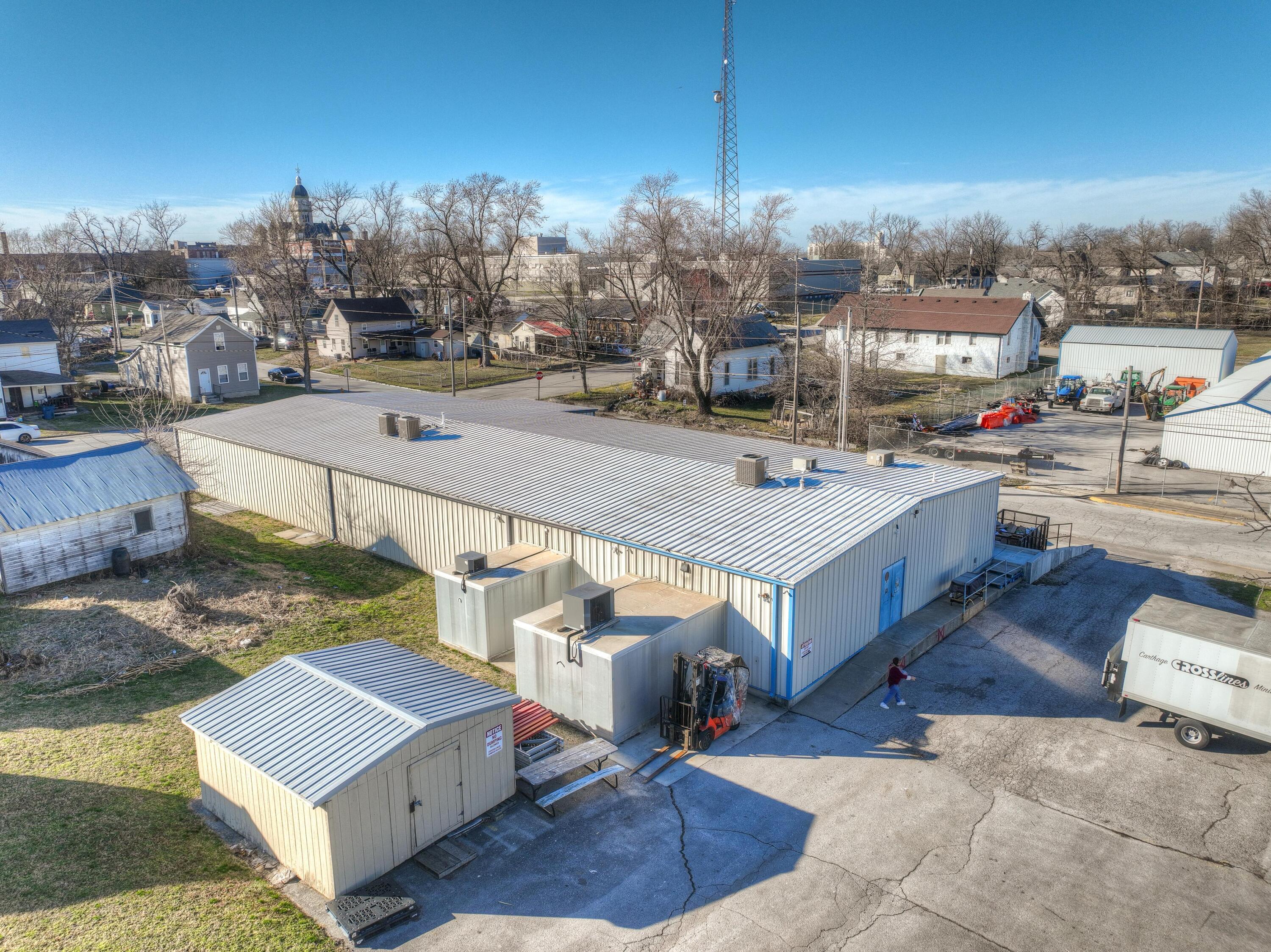 Photo 12 - Commercial Sale for sale – 600 E 6th Street  Carthage, MO