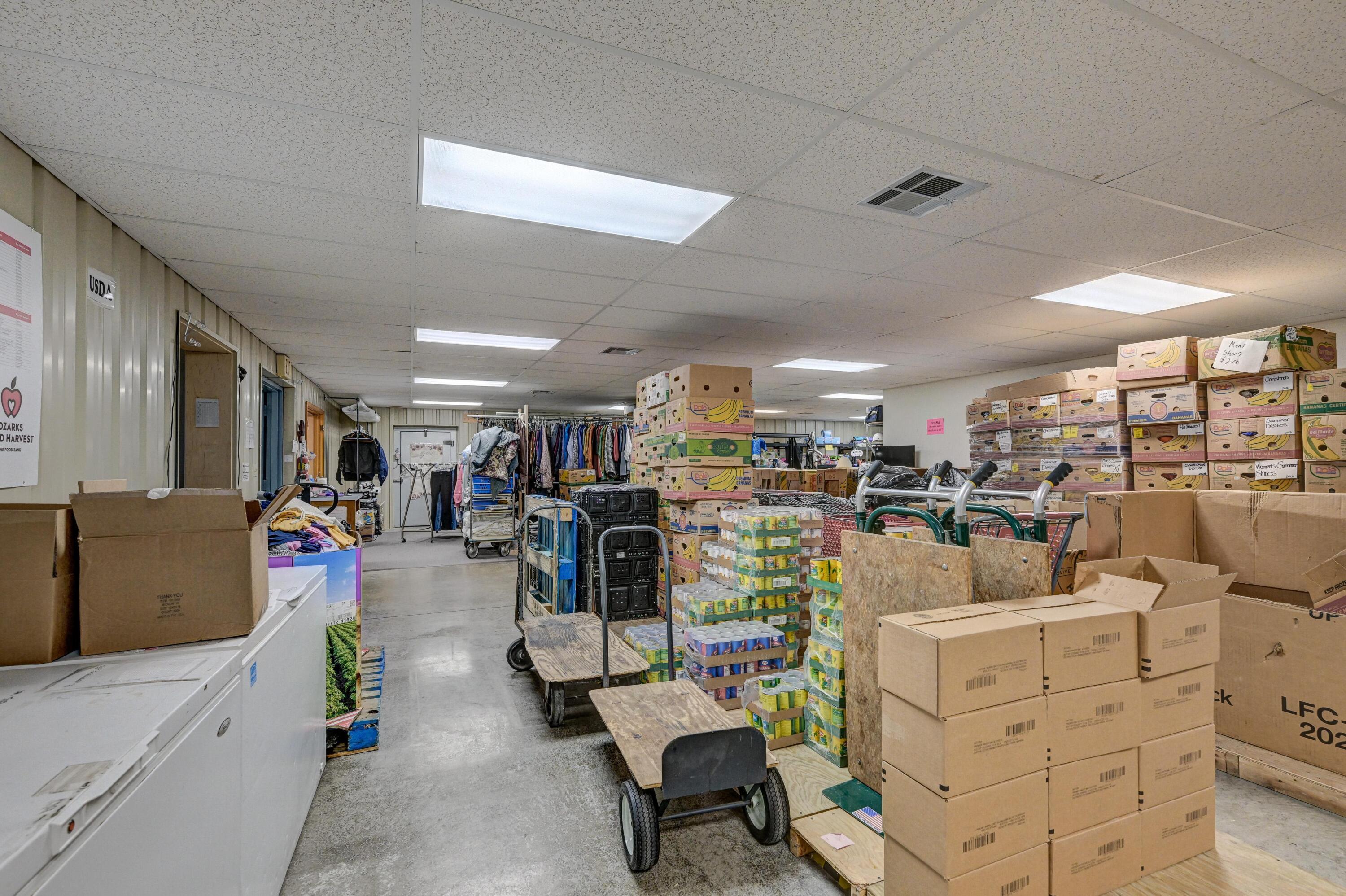 Photo 35 - Commercial Sale for sale – 600 E 6th Street  Carthage, MO