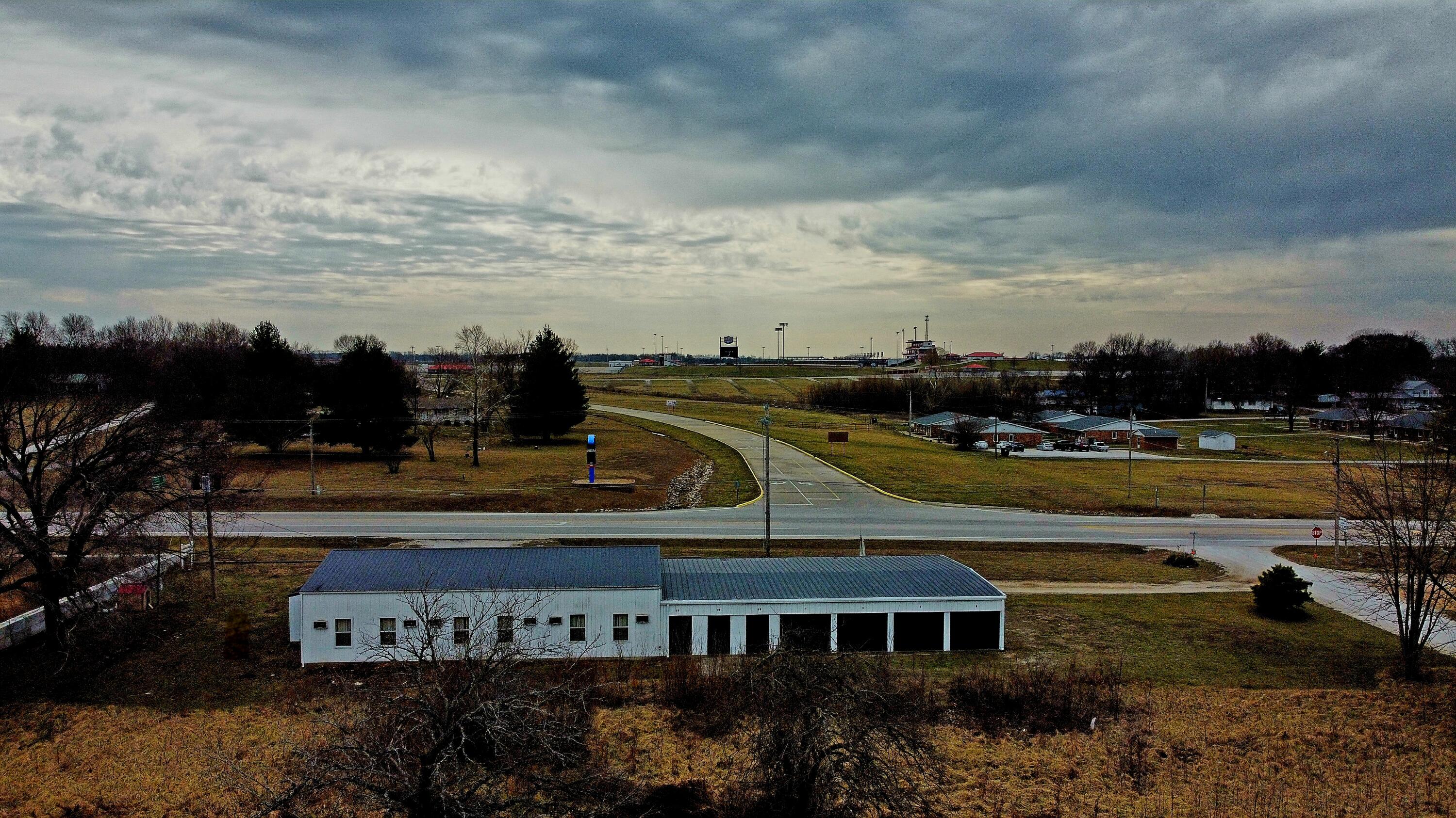 Photo 16 - Commercial Sale for sale – 19265  U.S-54   Wheatland, MO