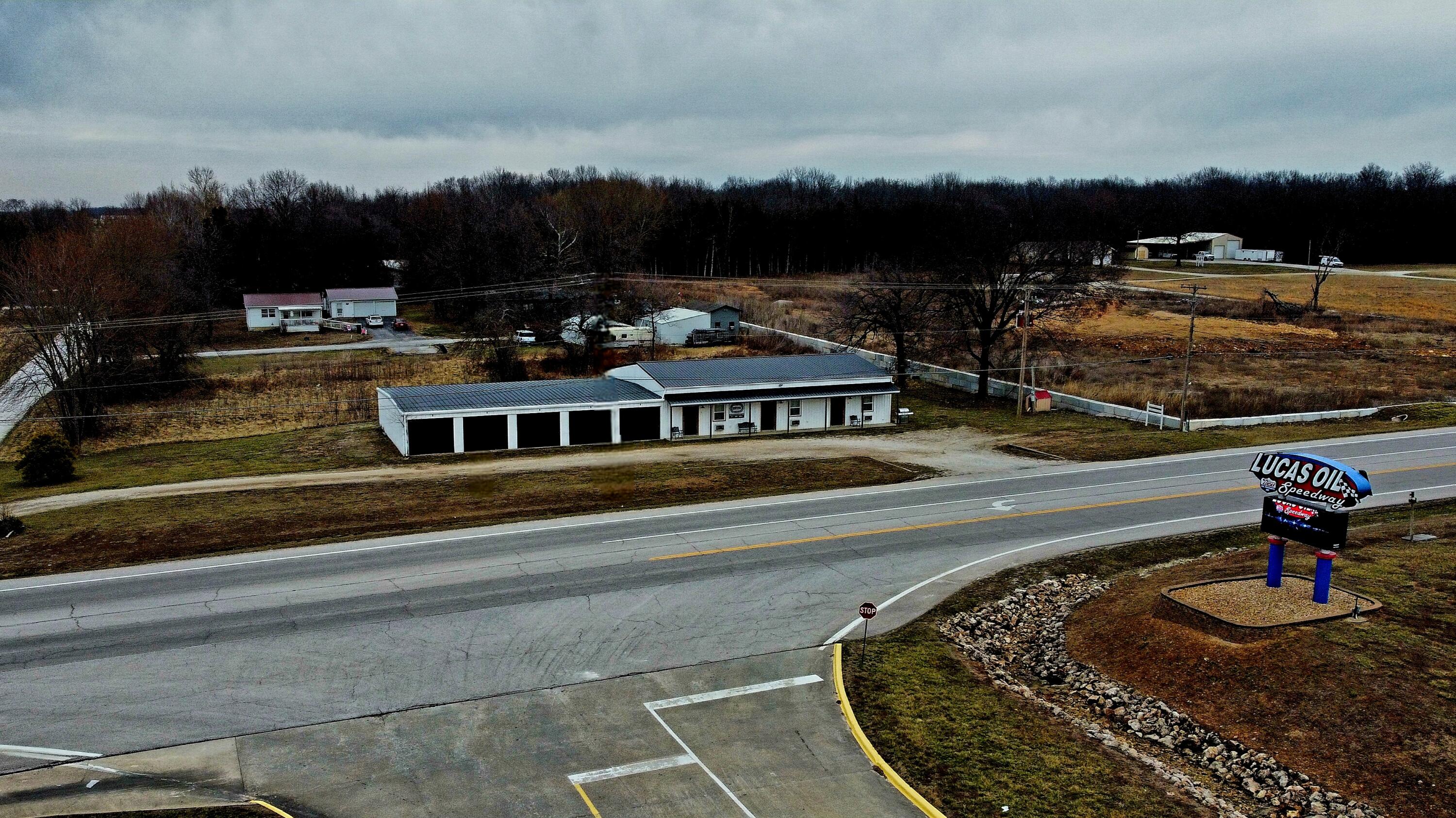 Photo 19 - Commercial Sale for sale – 19265  U.S-54   Wheatland, MO