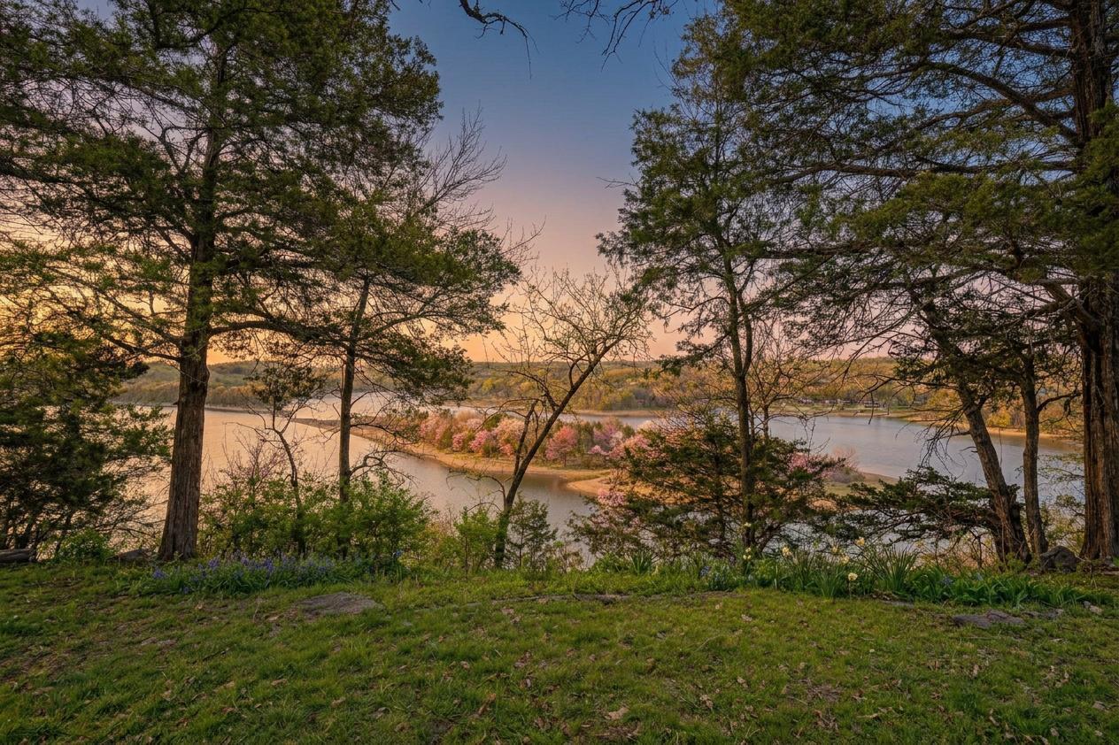 Photo 3 - Land for sale – 000  Long Bend Road  Galena, MO