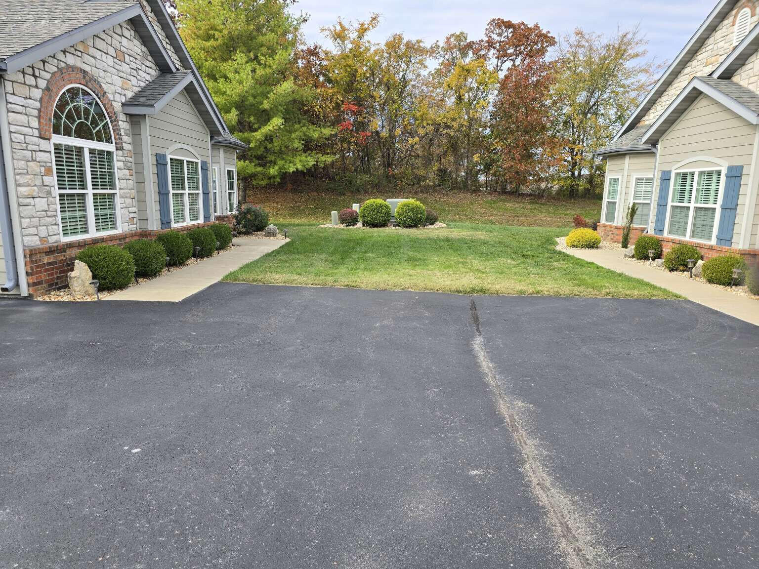Photo 3 - Residential for sale – 152  Rue De Villas Circle  Branson, MO