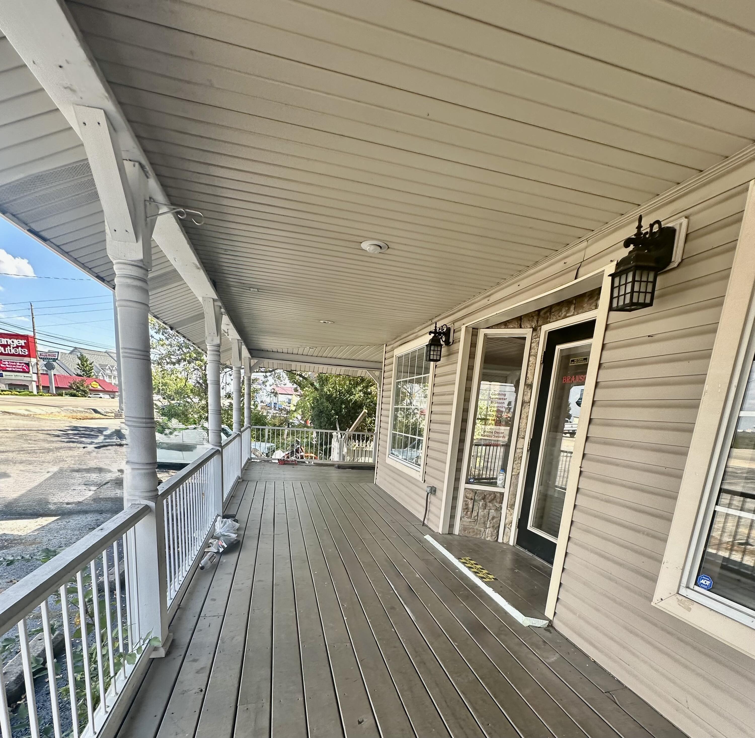 Photo 4 - Commercial Sale for sale – 2420 W 76 Country Boulevard  Branson, MO