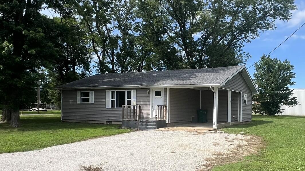 Photo 12 - Residential for sale – 103 E Valley   Willow Springs, MO