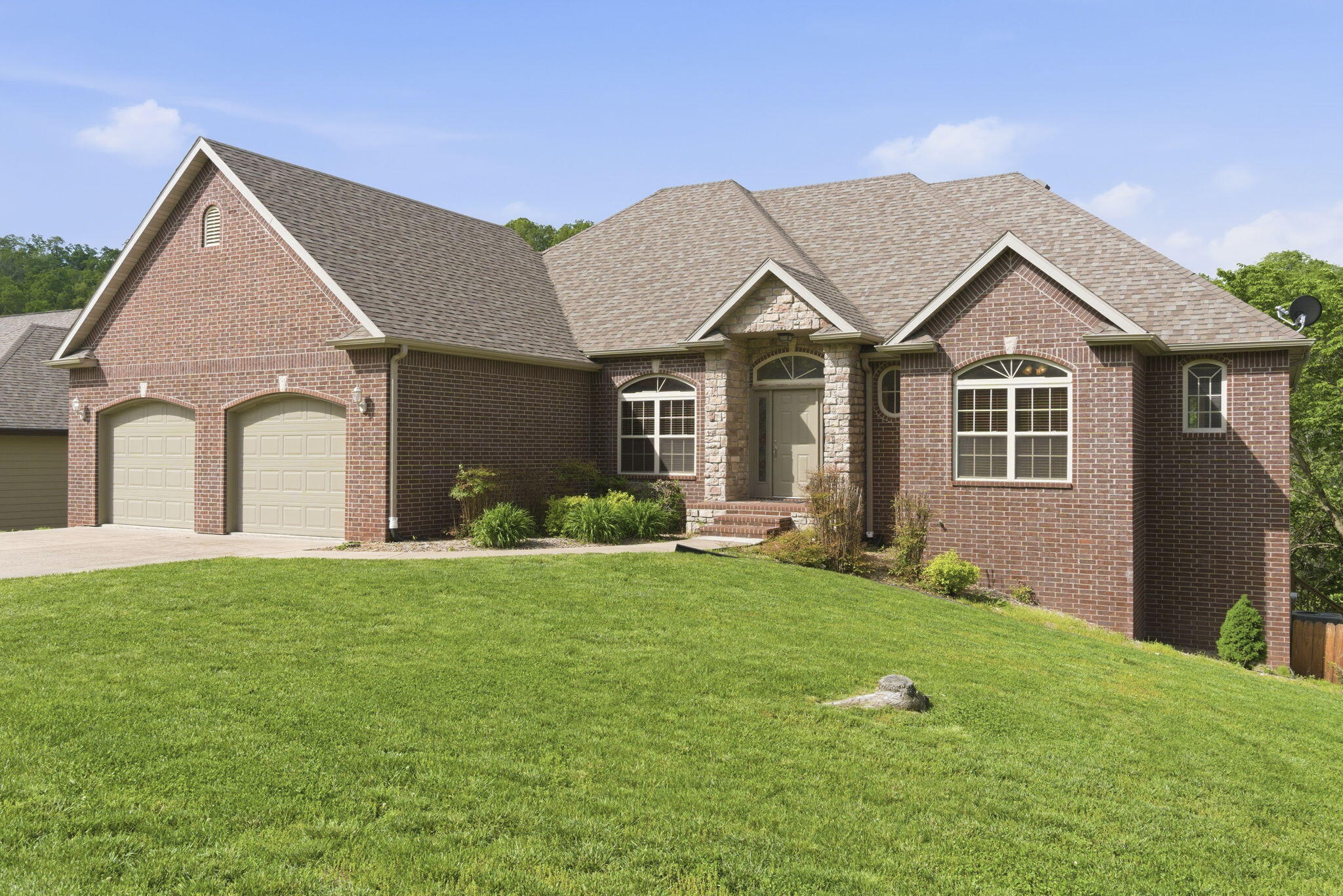 Photo 3 - Residential for sale – 94  Ashwood Lane  Branson West, MO