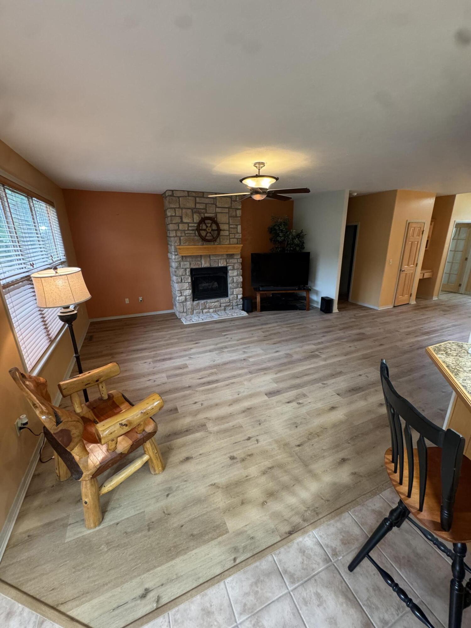 Photo 9 - Residential for sale – 94  Ashwood Lane  Branson West, MO