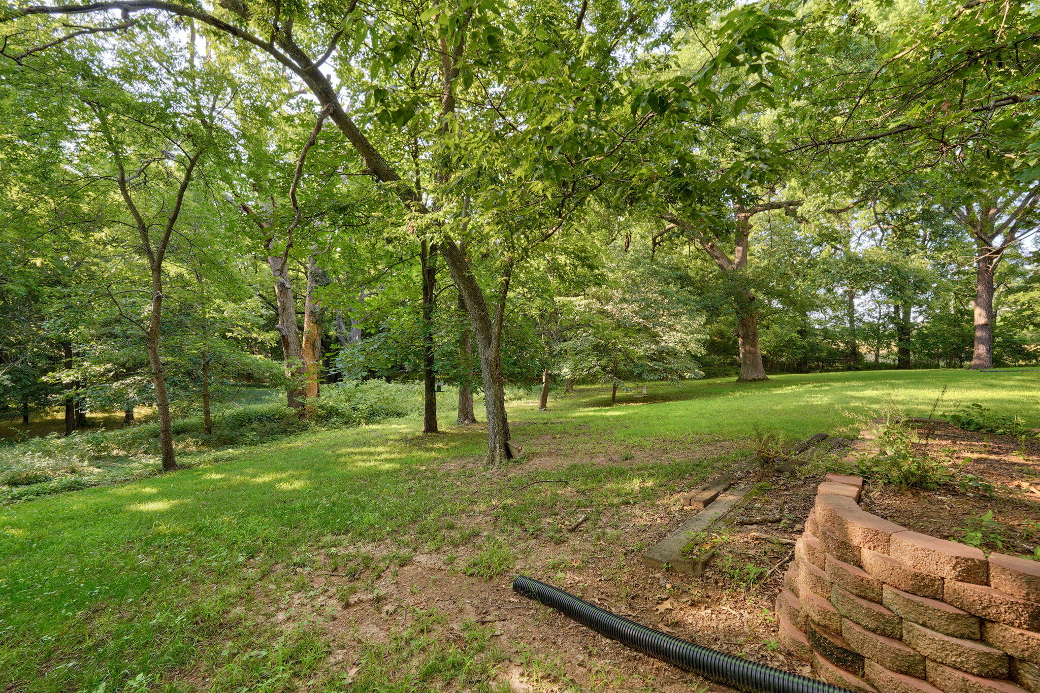 Photo 14 - Residential for sale – 13940  Lawrence 2143   Mt Vernon, MO