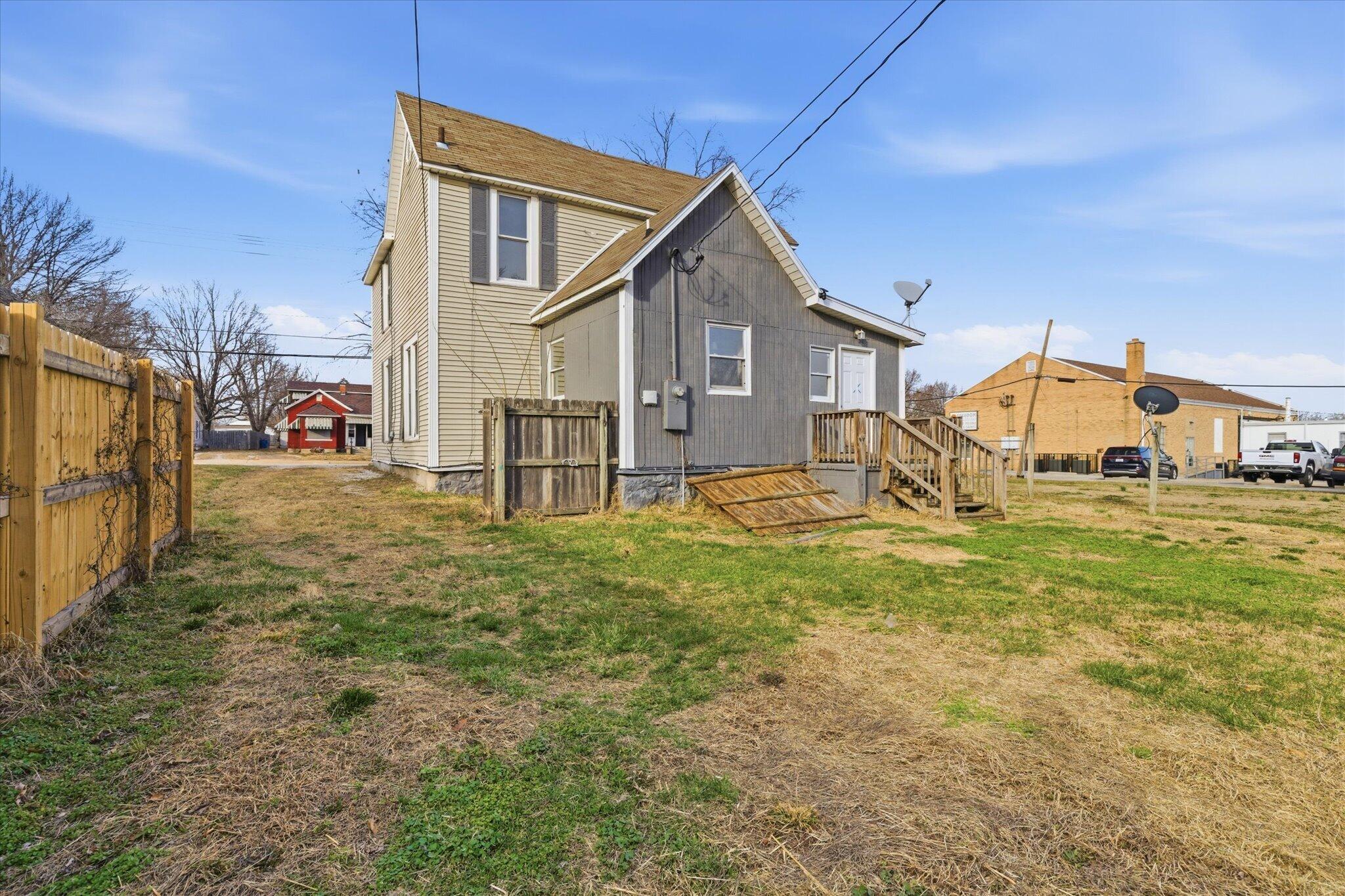 Photo 21 - Residential for sale – 1026 W Division   Springfield, MO