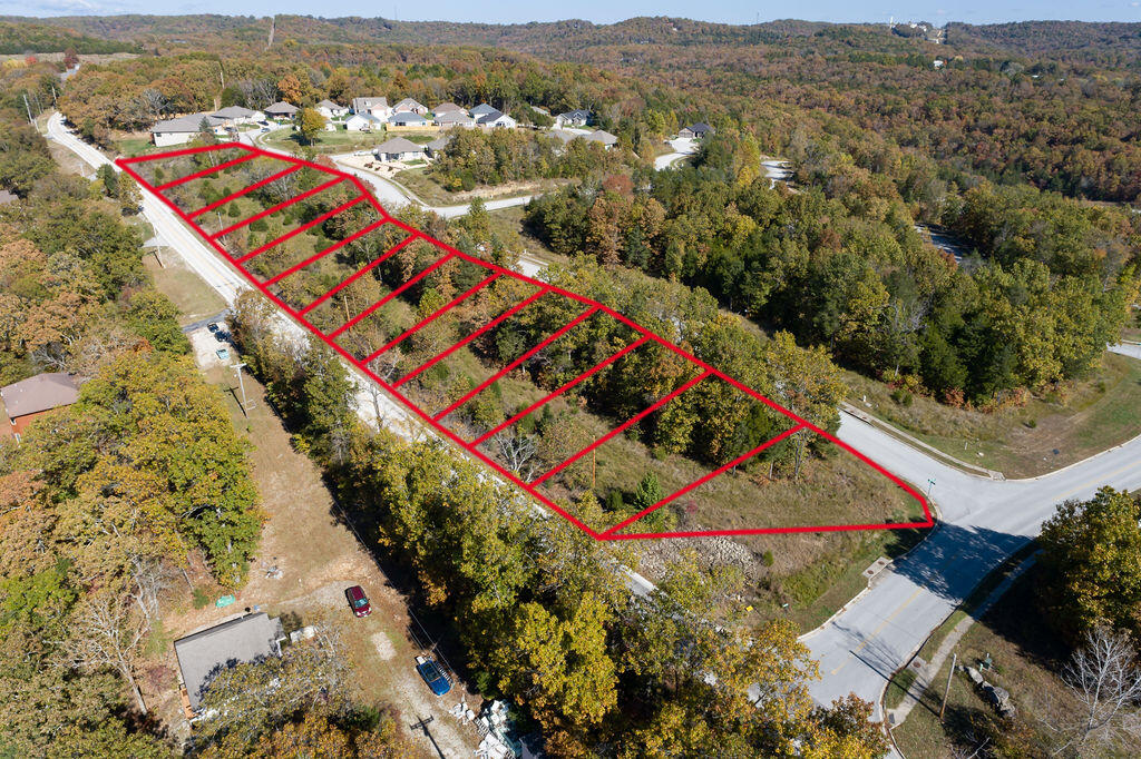Photo 4 - Land for sale – Lot 10  Redwine Avenue  Branson, MO