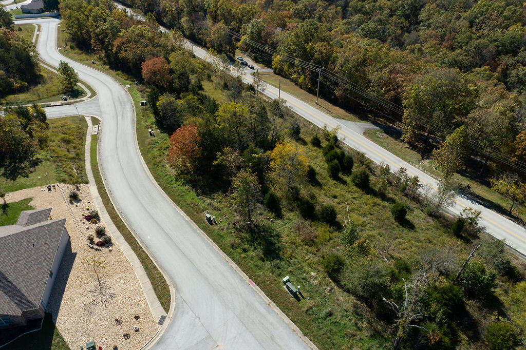 Photo 2 - Land for sale – Lot 11  Redwine Avenue  Branson, MO