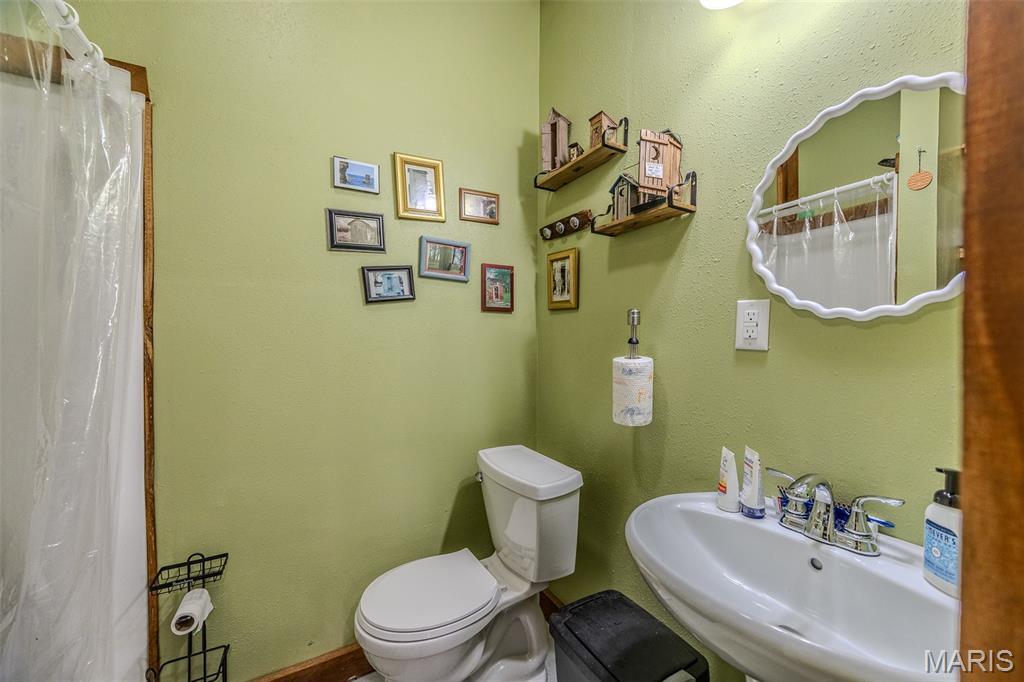 Photo 61 - Residential for sale – 2001  Beck Lane  Lebanon, MO