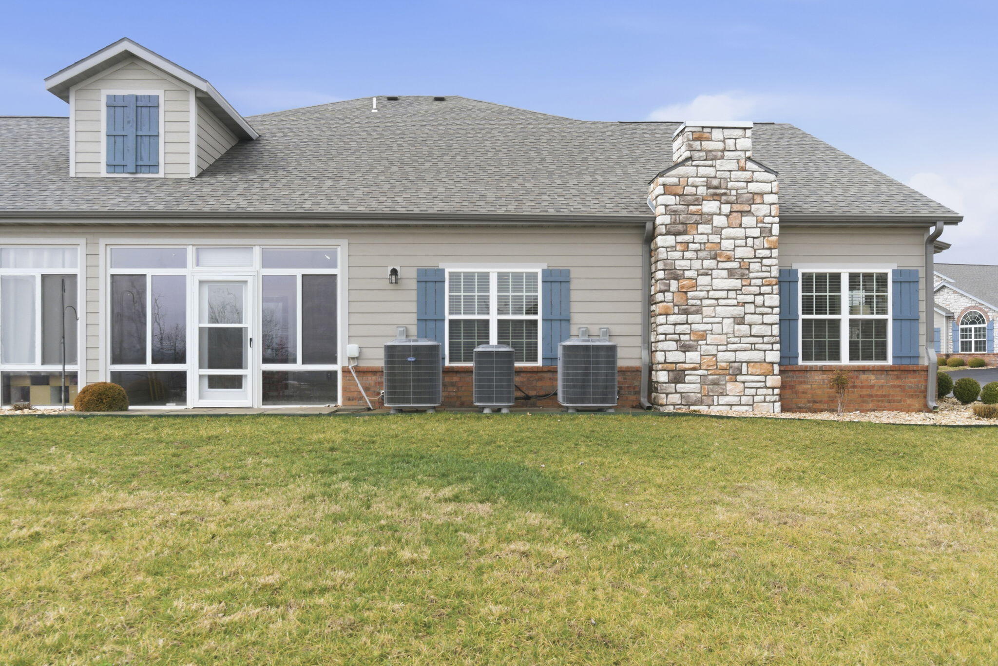 Photo 3 - Residential for sale – 126  Rue De Villas Circle  Branson, MO