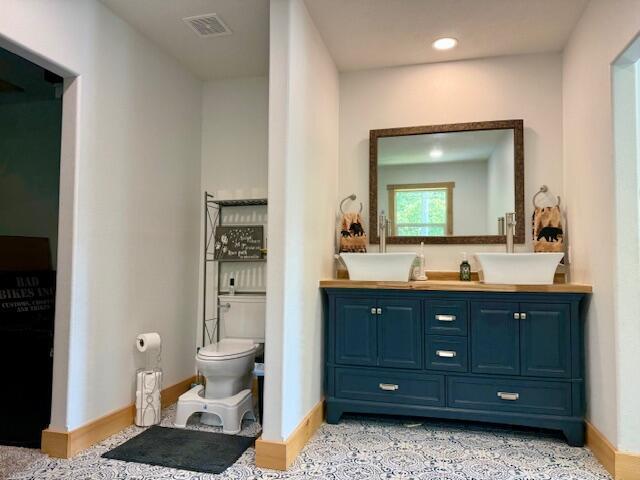 Photo 21 - Residential for sale – 16444  Freedom Road  Willow Springs, MO
