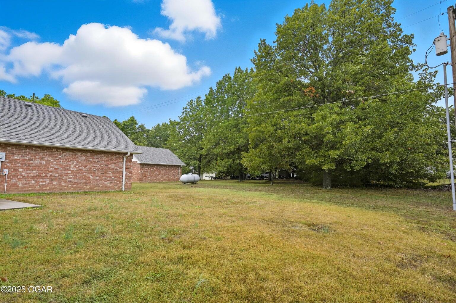 Photo 2 - Residential for sale – 13194  Kirkwood Lane  Neosho, MO