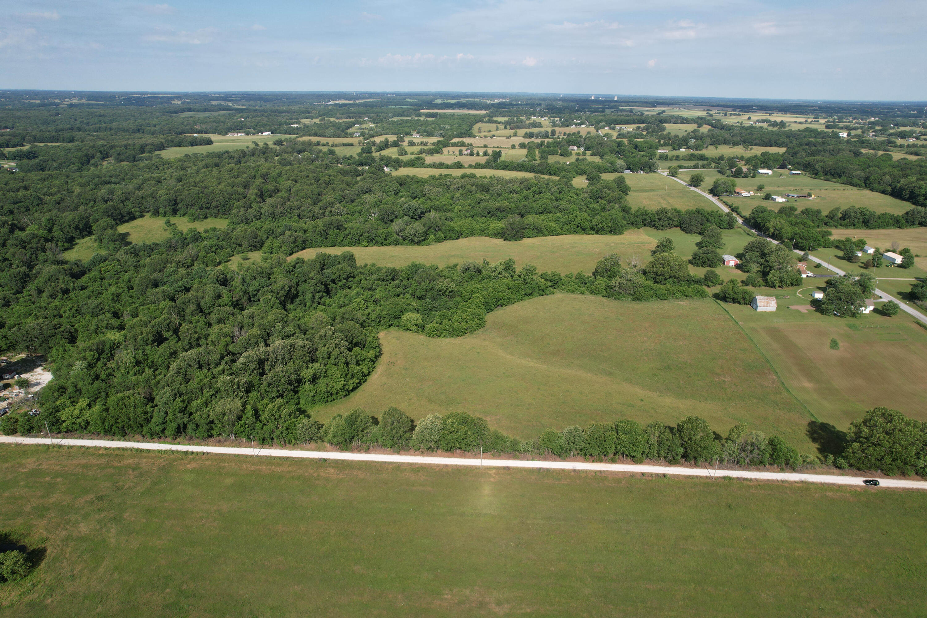 Photo 18 - Land for sale – 24411  Lawrence 2210   Aurora, MO