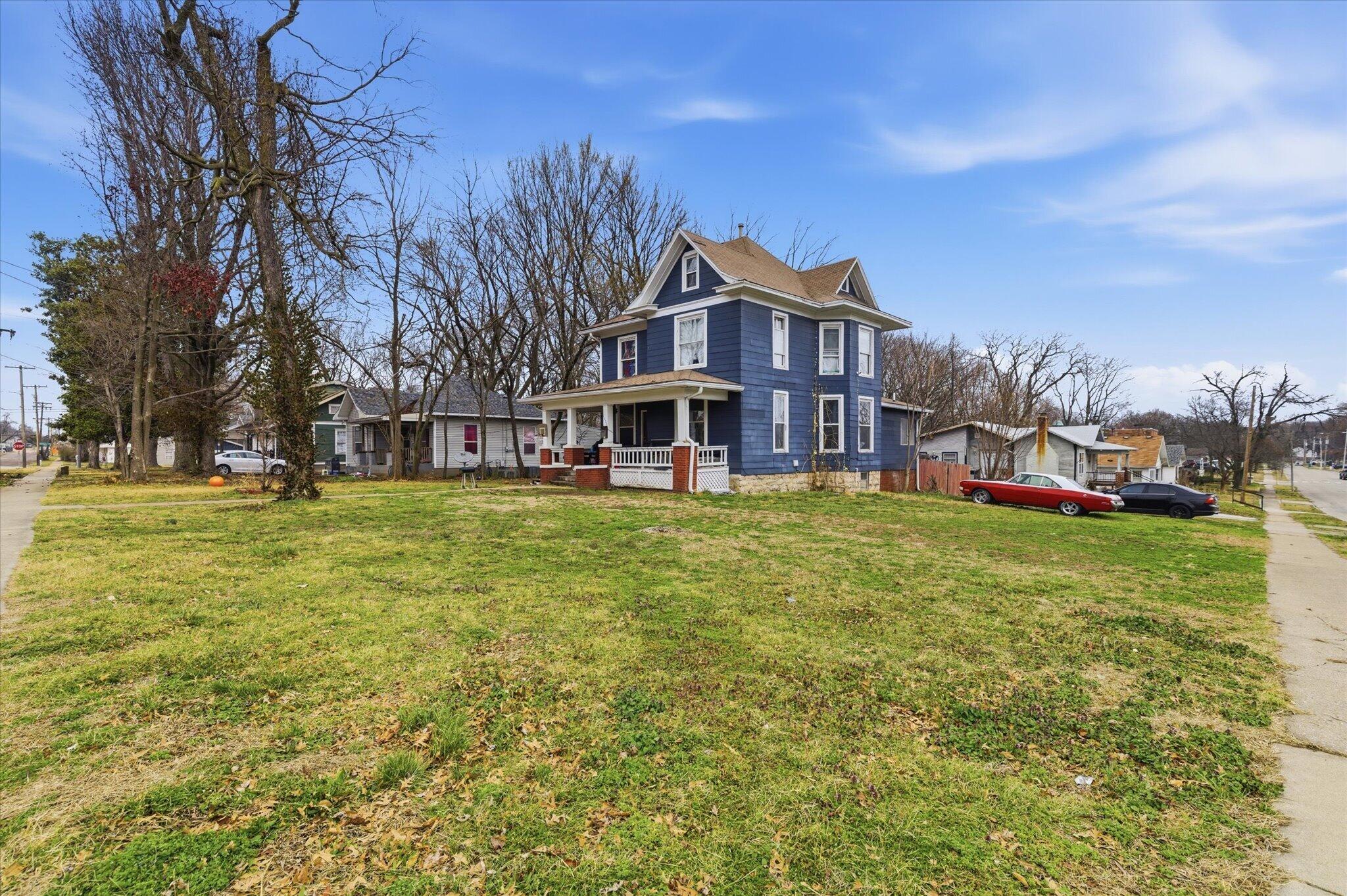 Photo 3 - Residential for sale – 1450 N Broadway   Springfield, MO