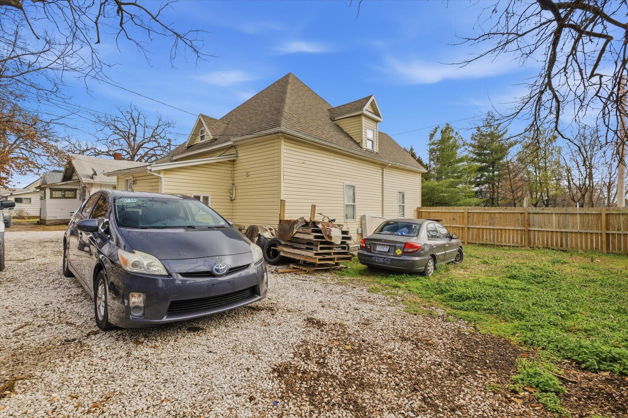 Photo 13 - Residential for sale – 715 E Division   Springfield, MO