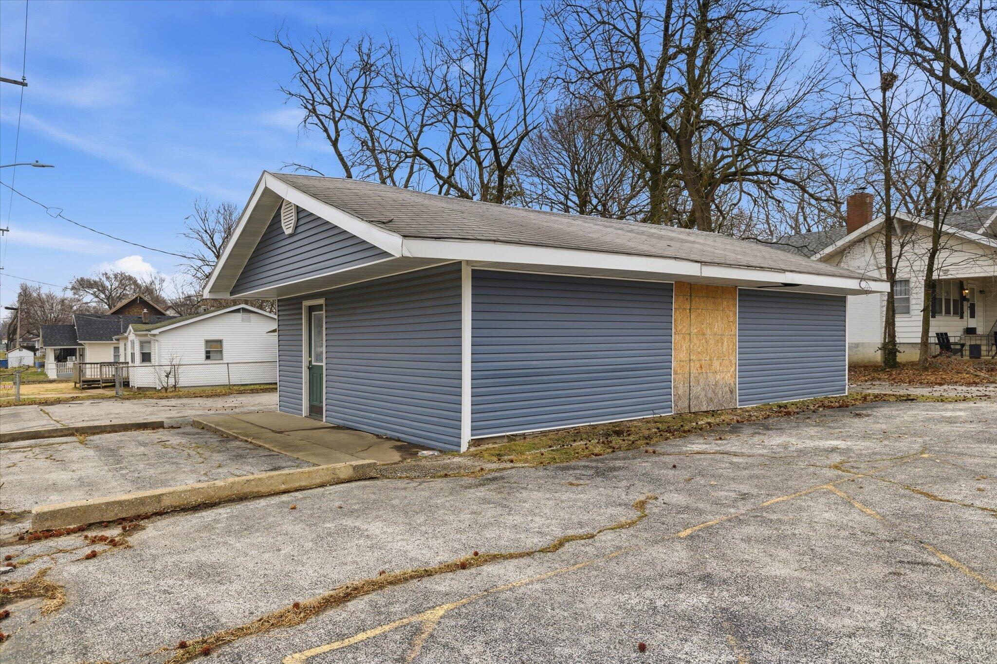 Photo 22 - Residential for sale – 944 W Division   Springfield, MO