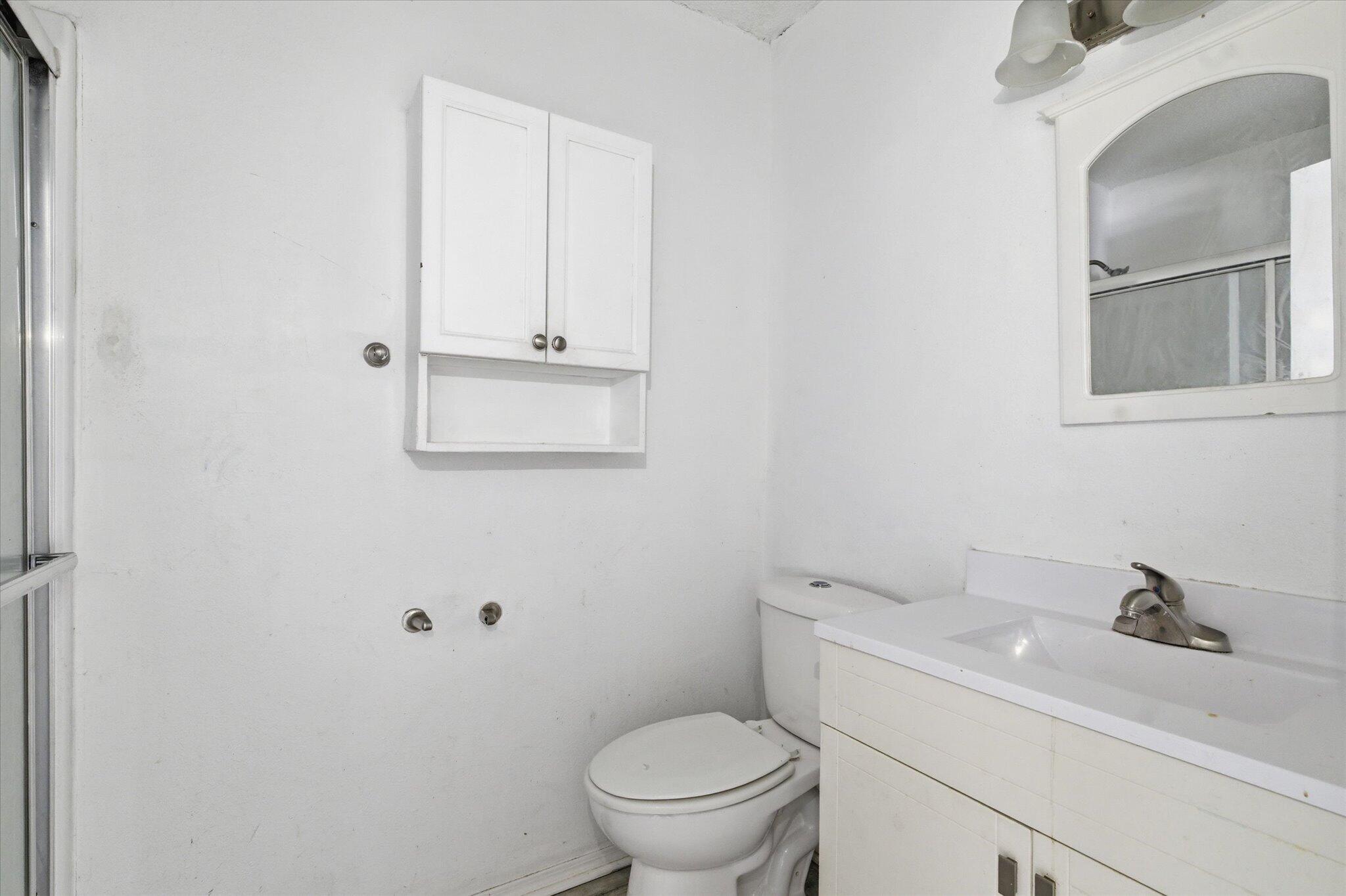Photo 14 - Residential for sale – 944 W Division   Springfield, MO