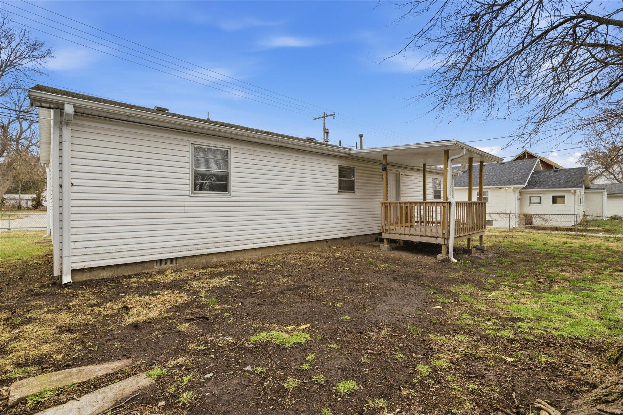 Photo 18 - Residential for sale – 944 W Division   Springfield, MO