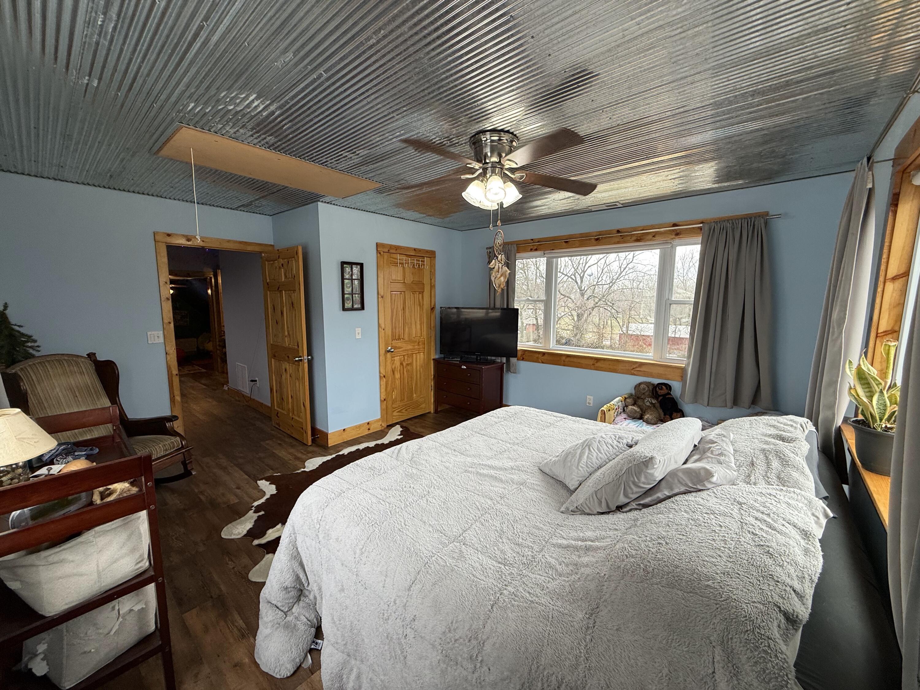 Photo 33 - Residential for sale – 615 W Benton Street  Buffalo, MO