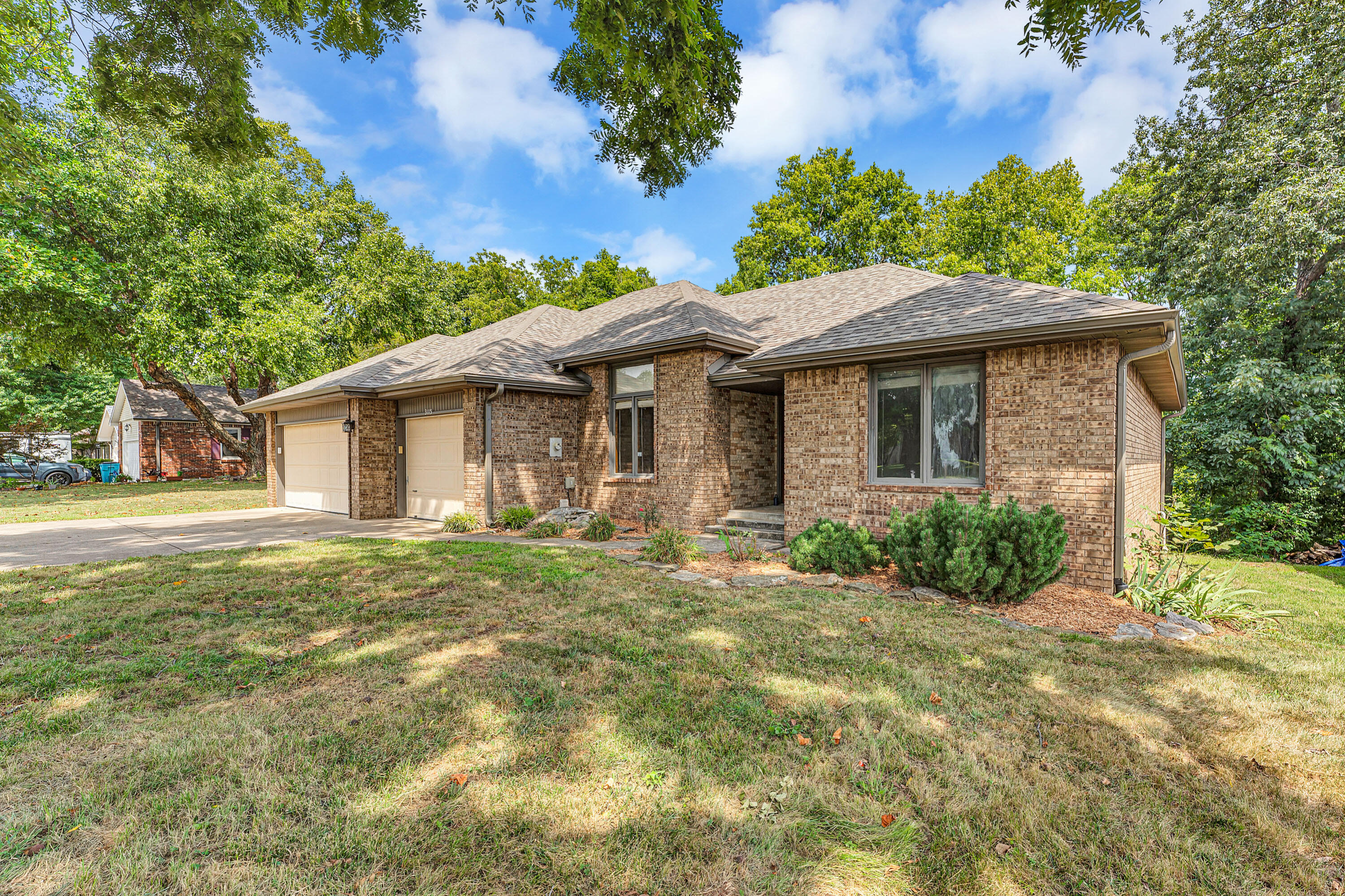 Photo 35 - Residential for sale – 3115 W Edgewood Street  Springfield, MO