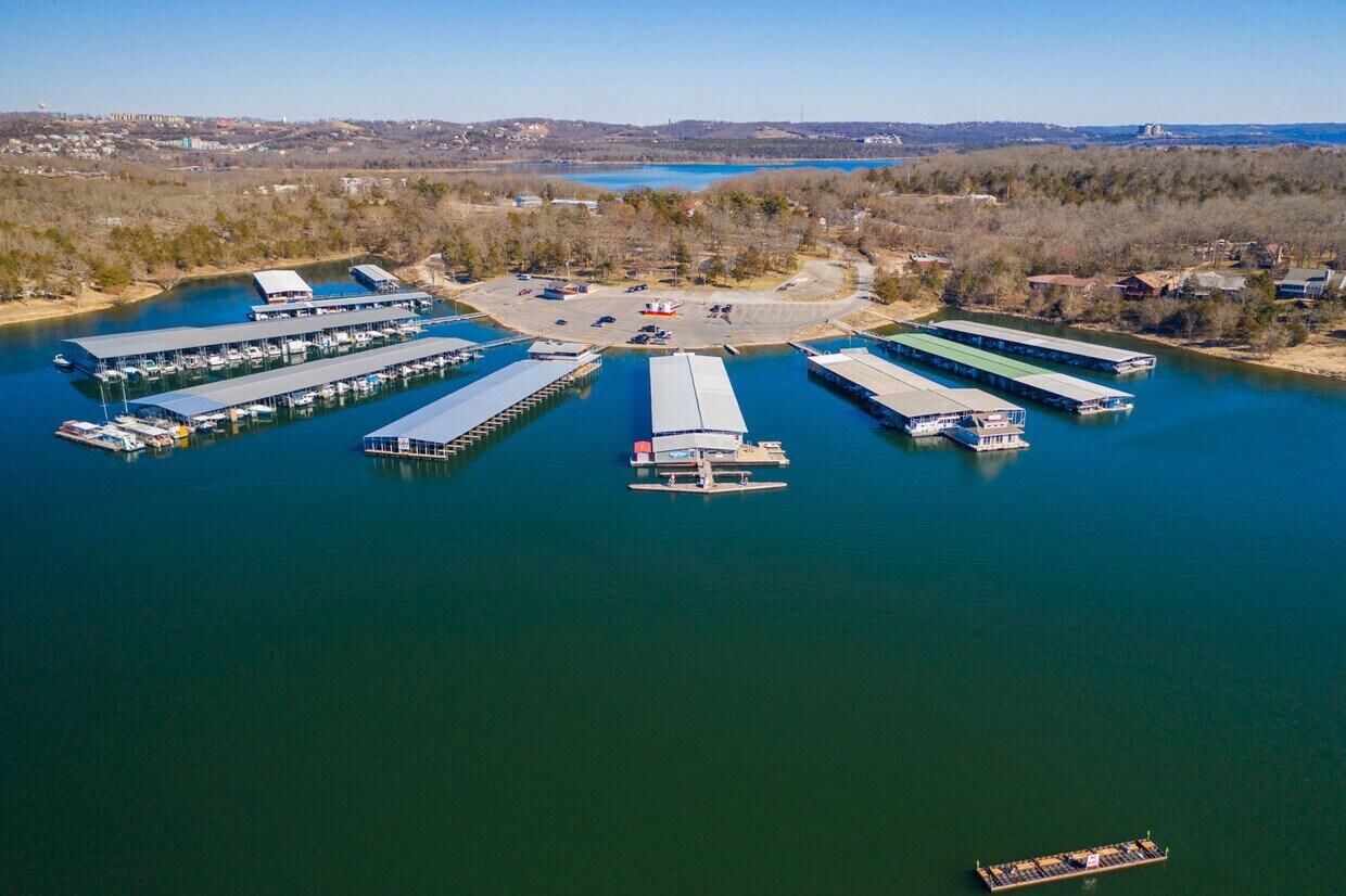 Photo 14 - Commercial Sale for sale – 39  Songbird Circle  Branson, MO