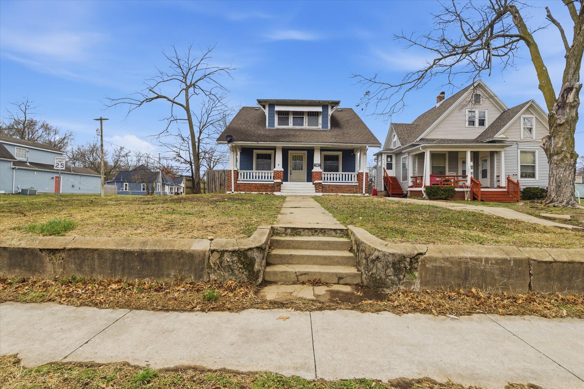 Photo 2 - Residential for sale – 1447 N Broadway   Springfield, MO
