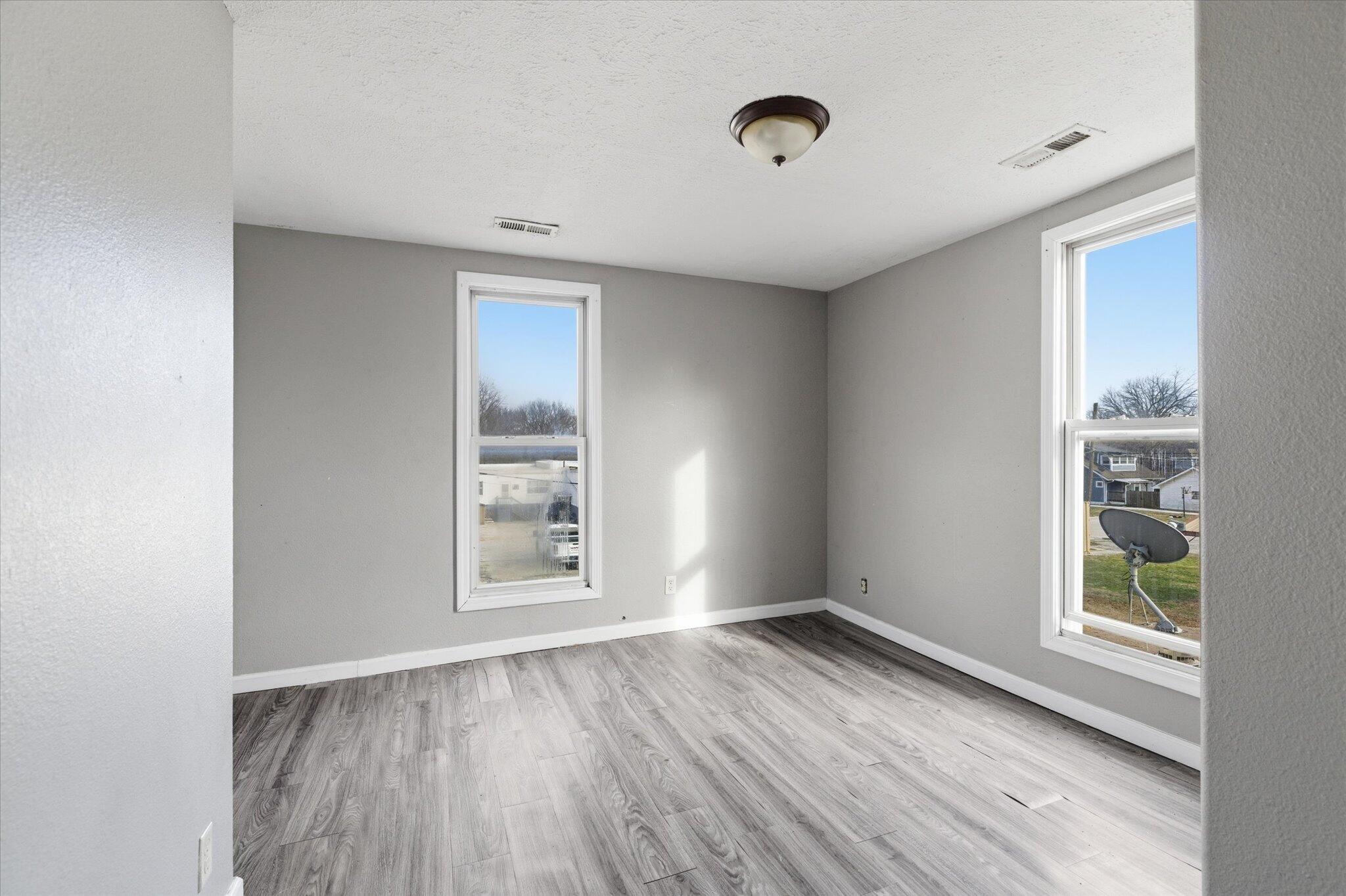 Photo 16 - Residential for sale – 1447 N Broadway   Springfield, MO