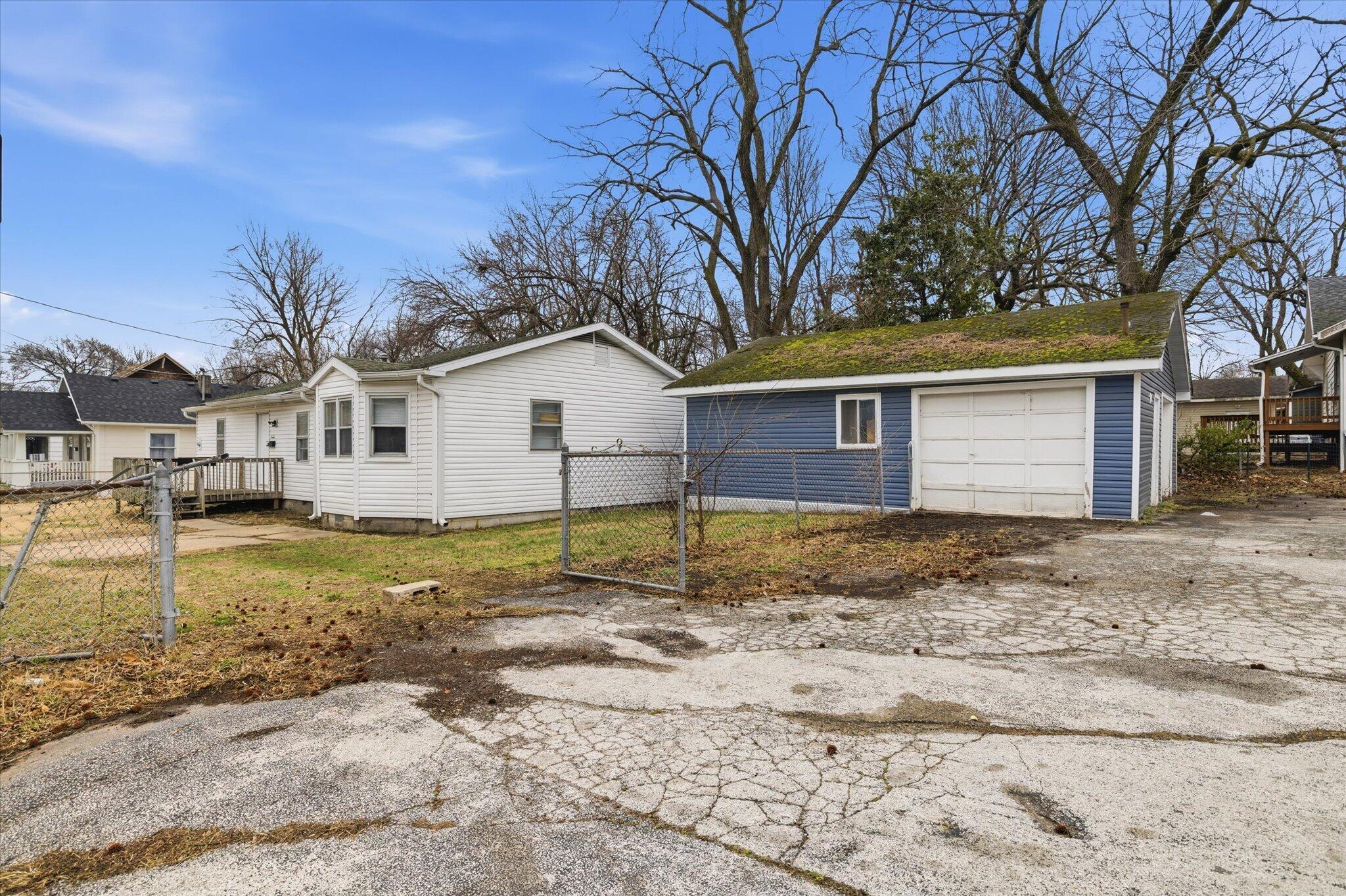 Photo 18 - Residential for sale – 1447 N Broadway   Springfield, MO